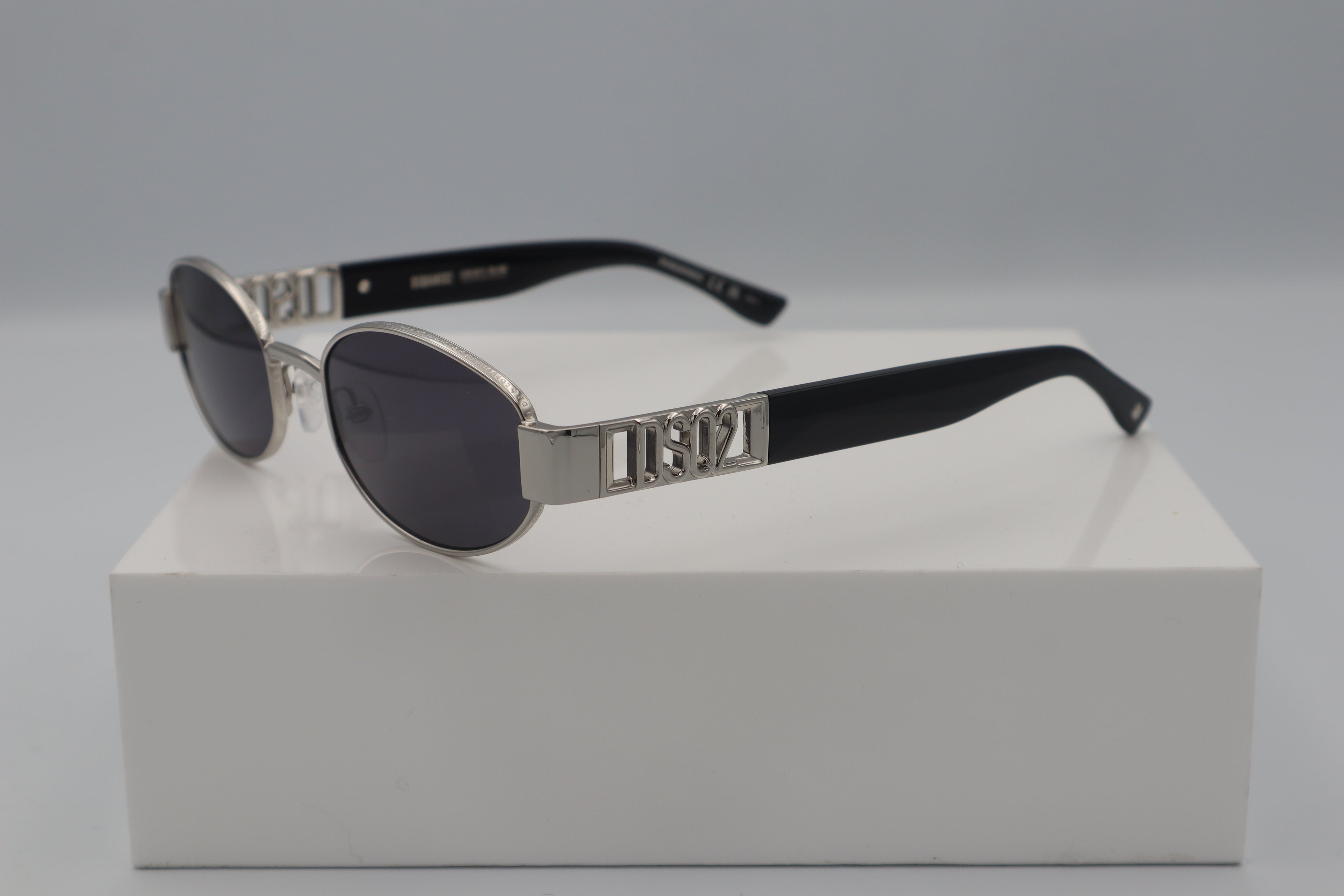 DSQUARED2 D2 0155/S