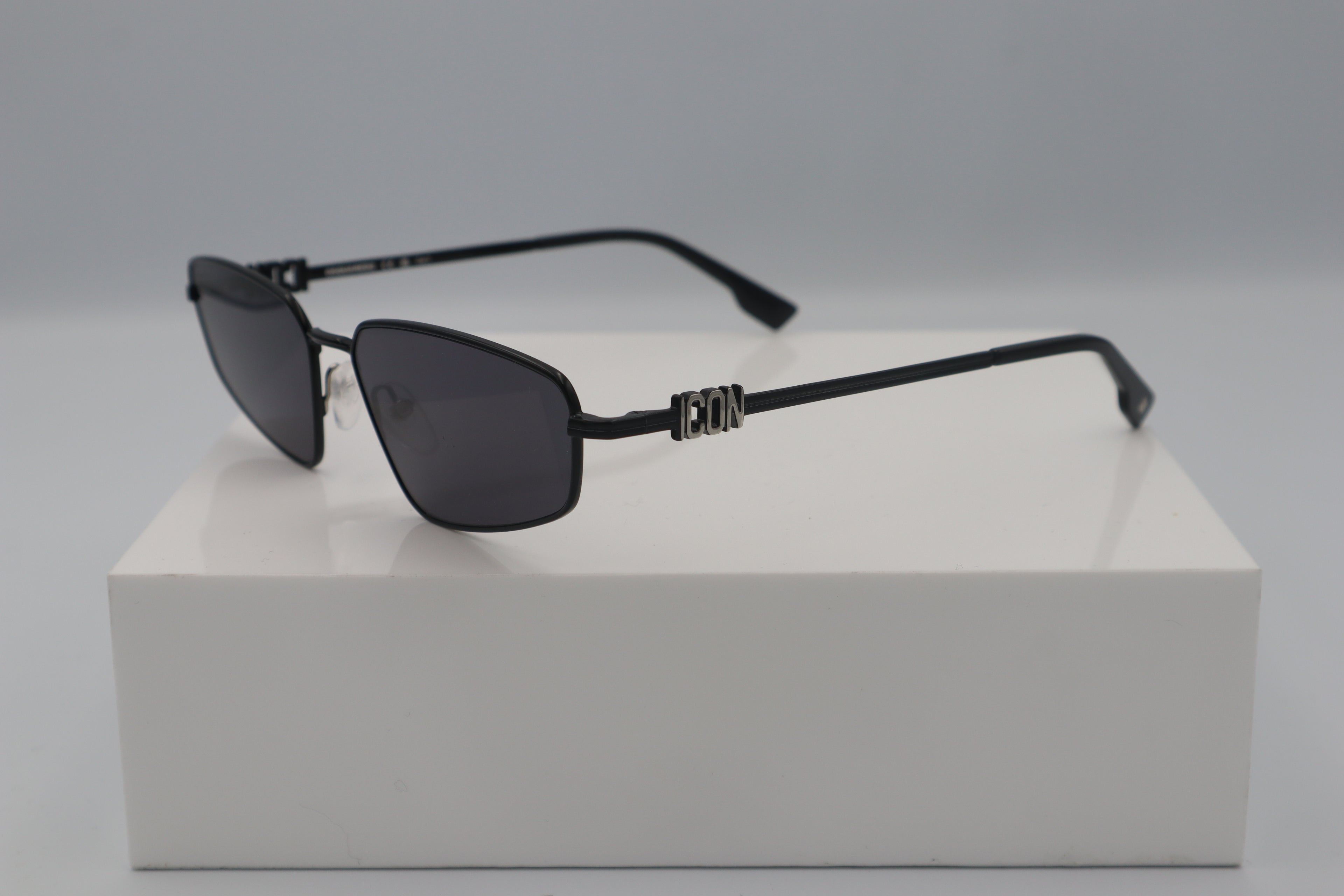 DSQUARED2 ICON 0015/S