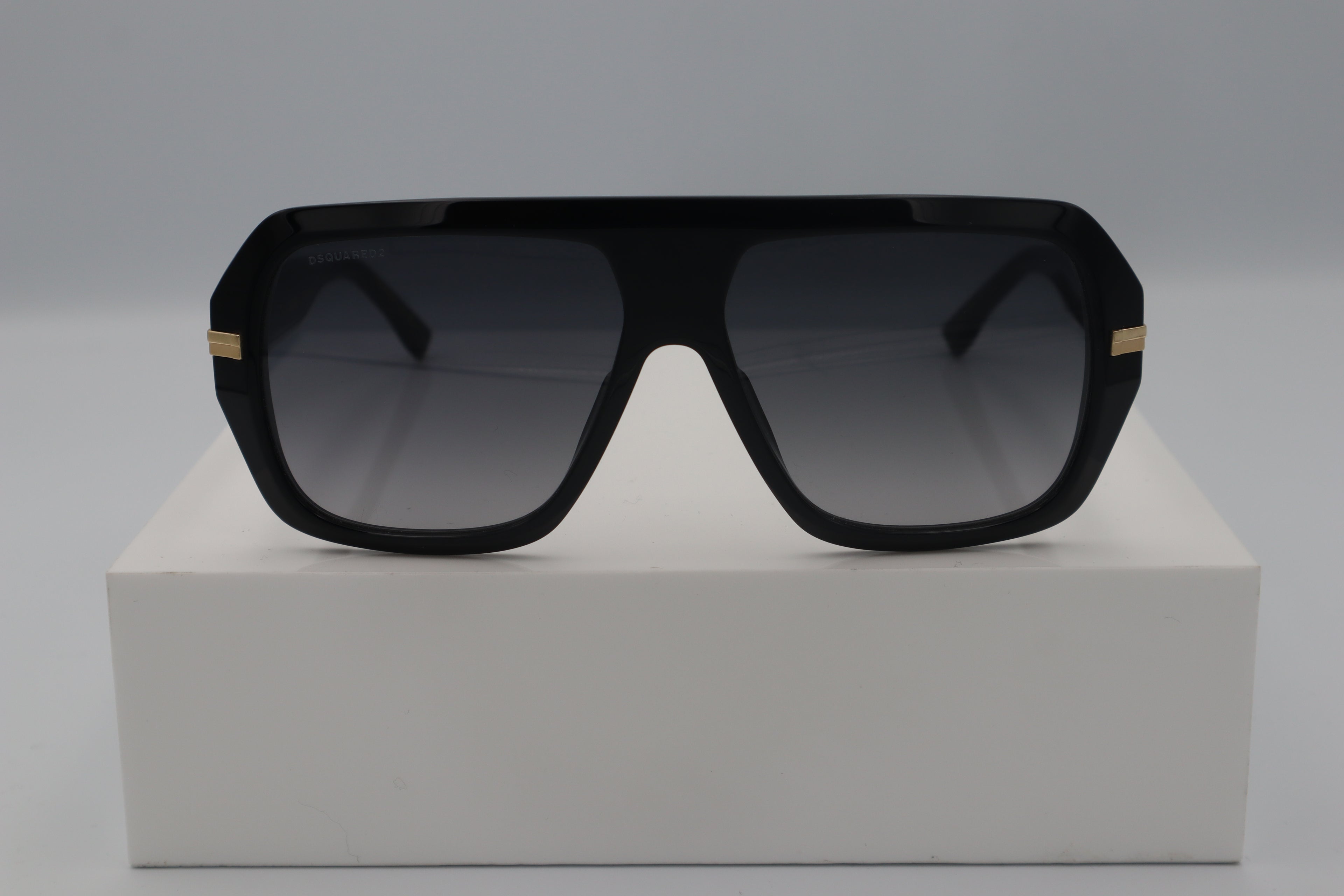DSQUARED2 D2 0160/S