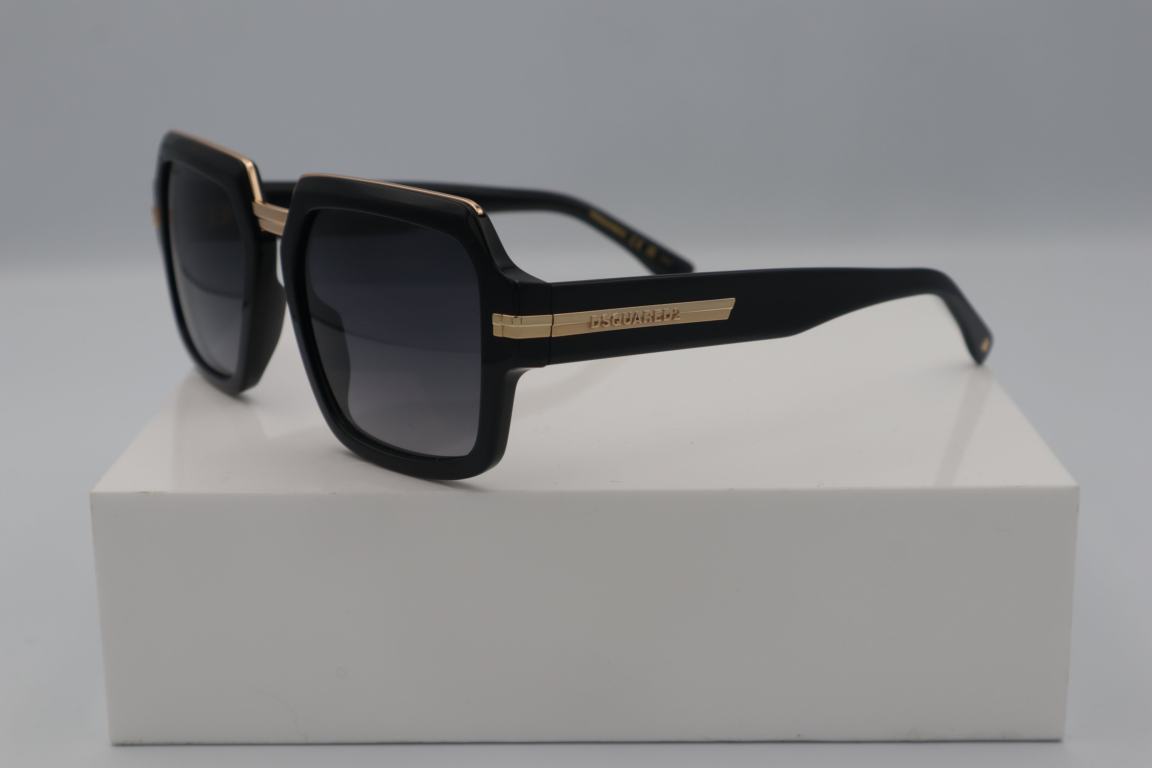 DSQUARED2 D2 0159/S