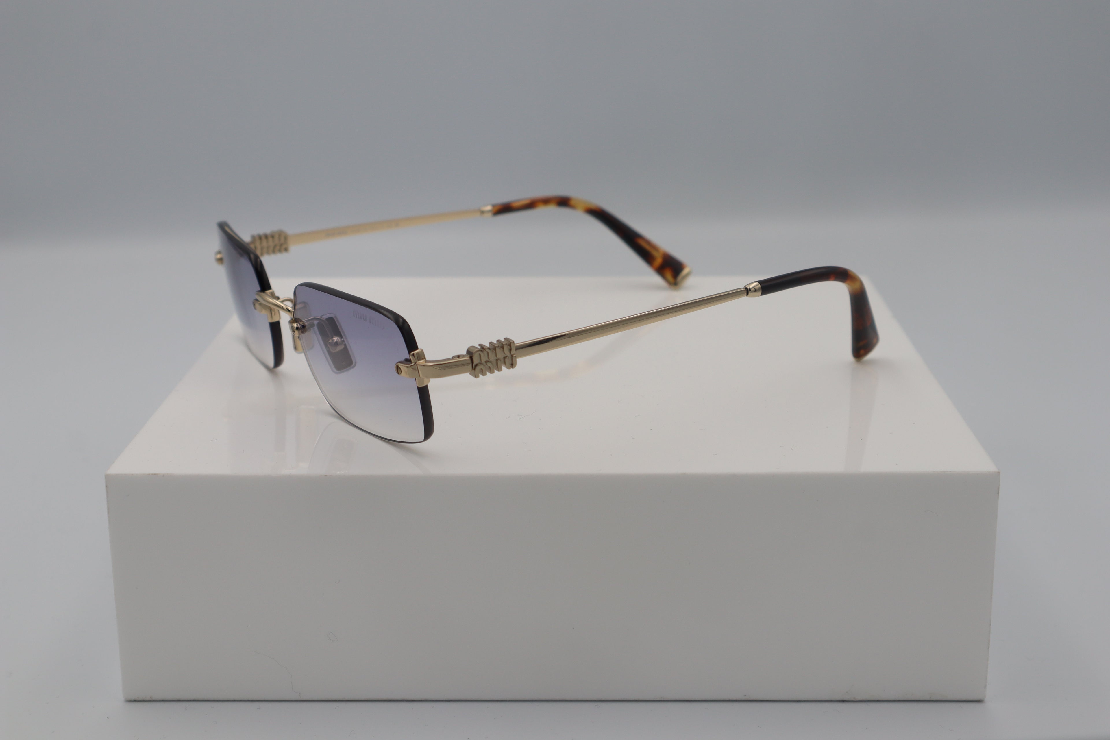 MIU MIU SMU B50