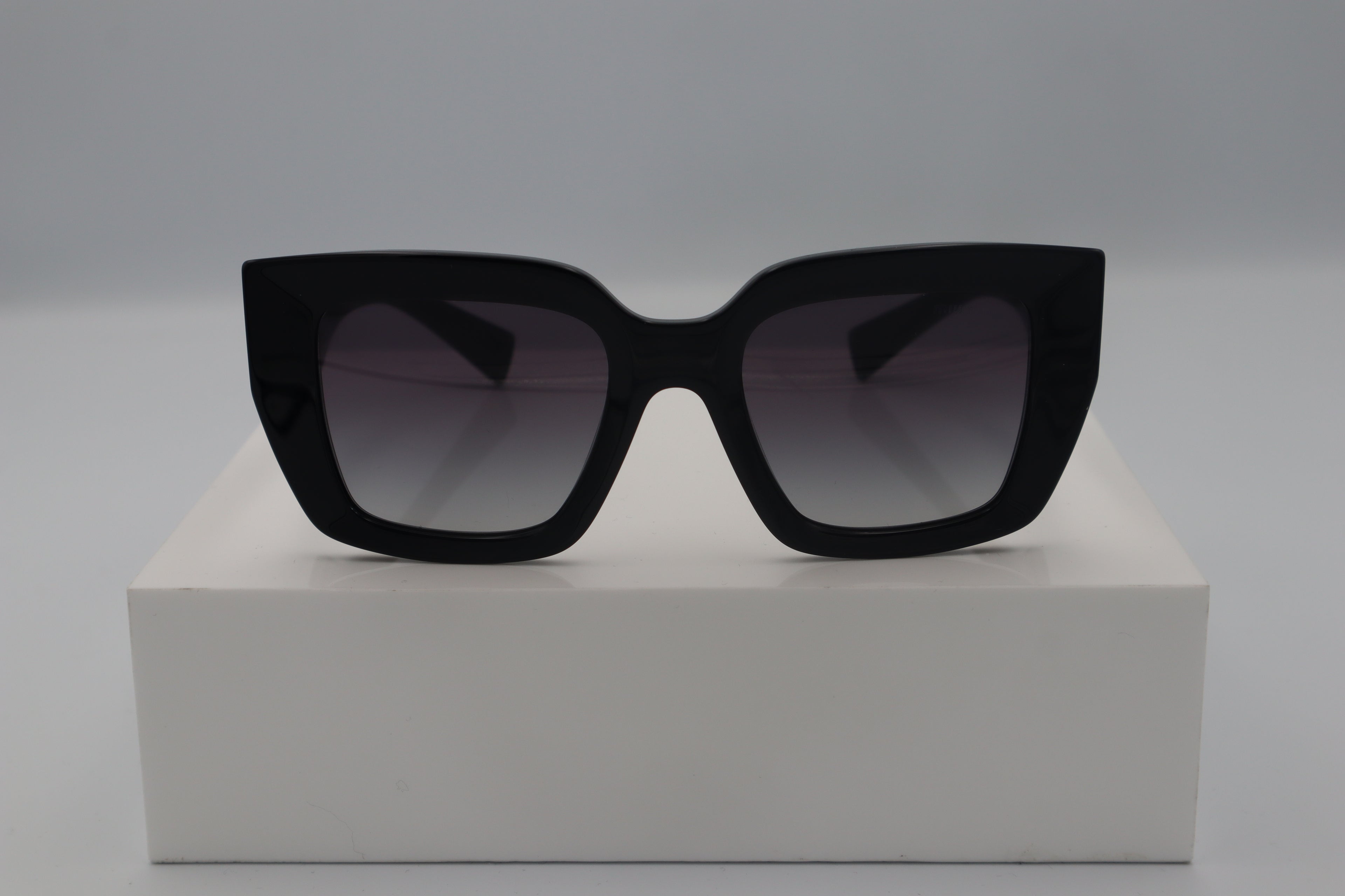 MIU MIU SMU B05