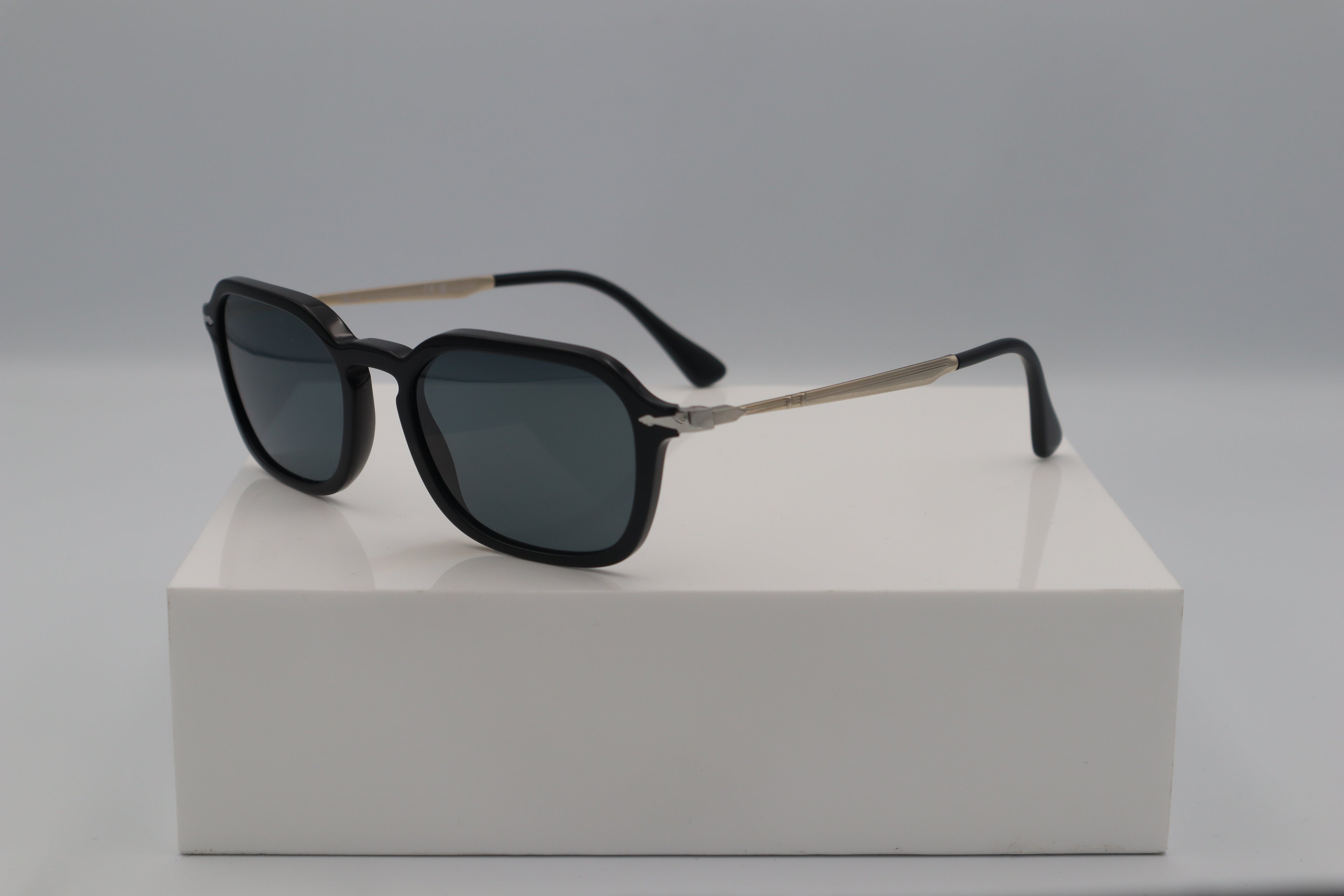 PERSOL 3381-S