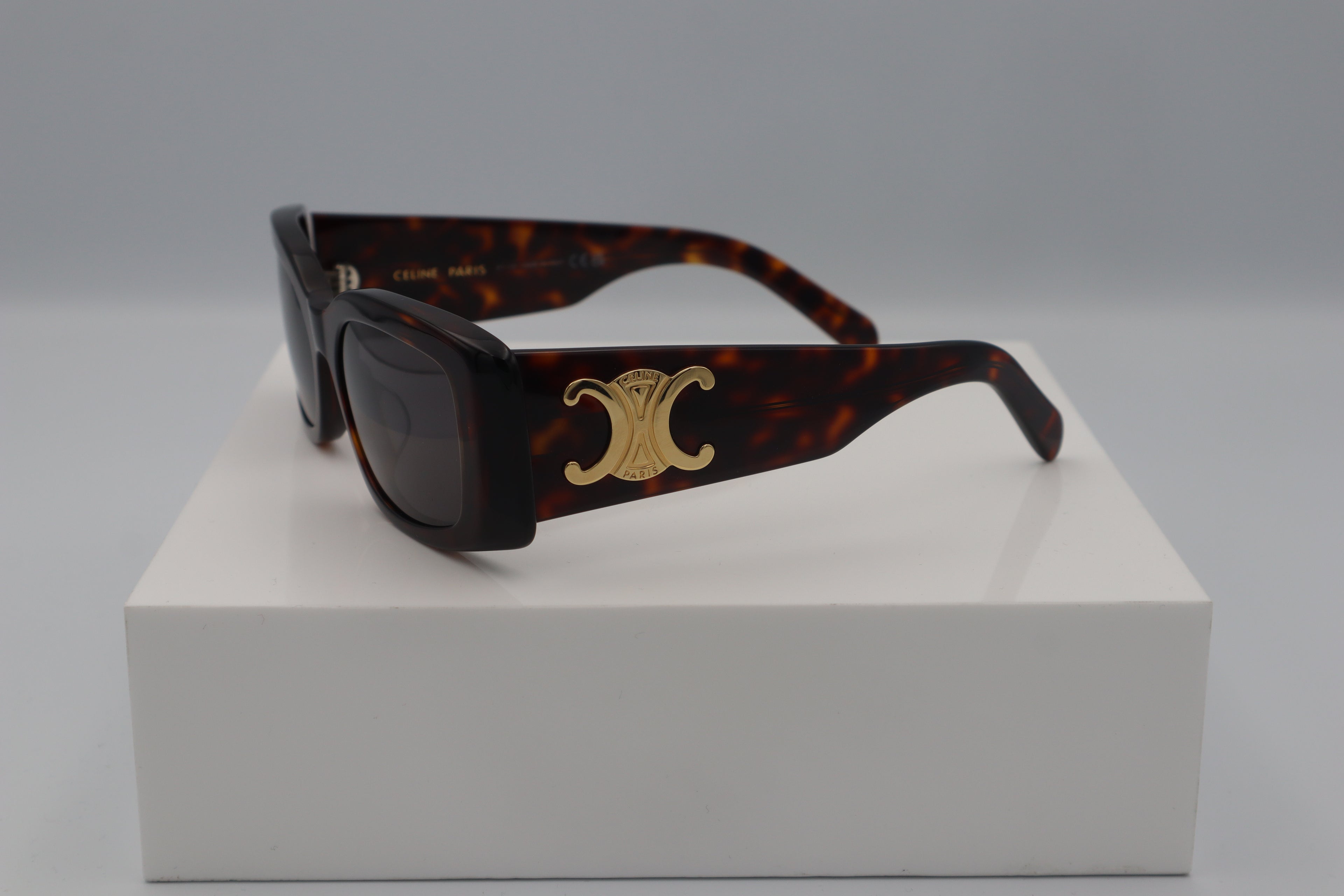 CELINE PARIS CL40282U