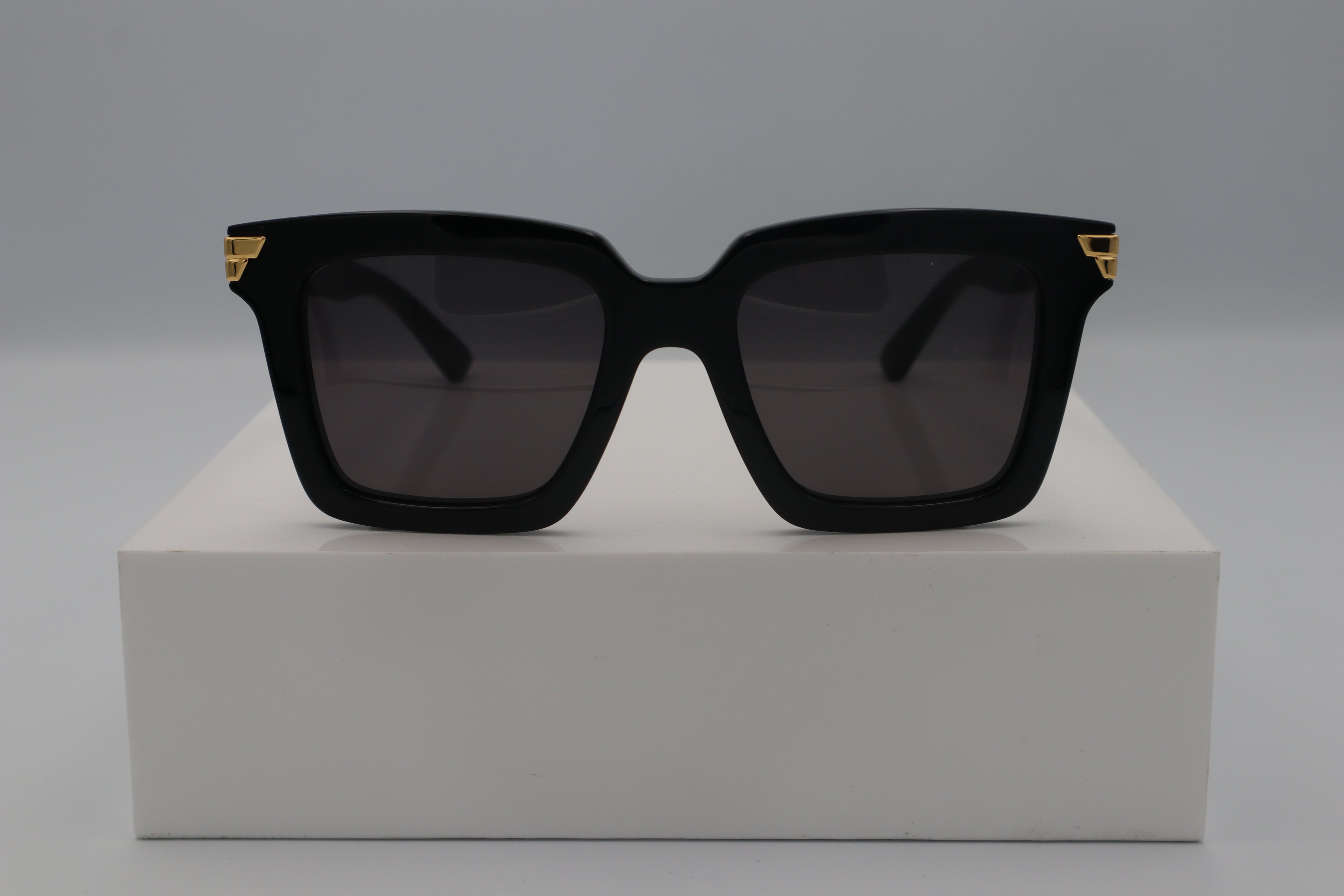 BOTTEGA VENETA BV1005