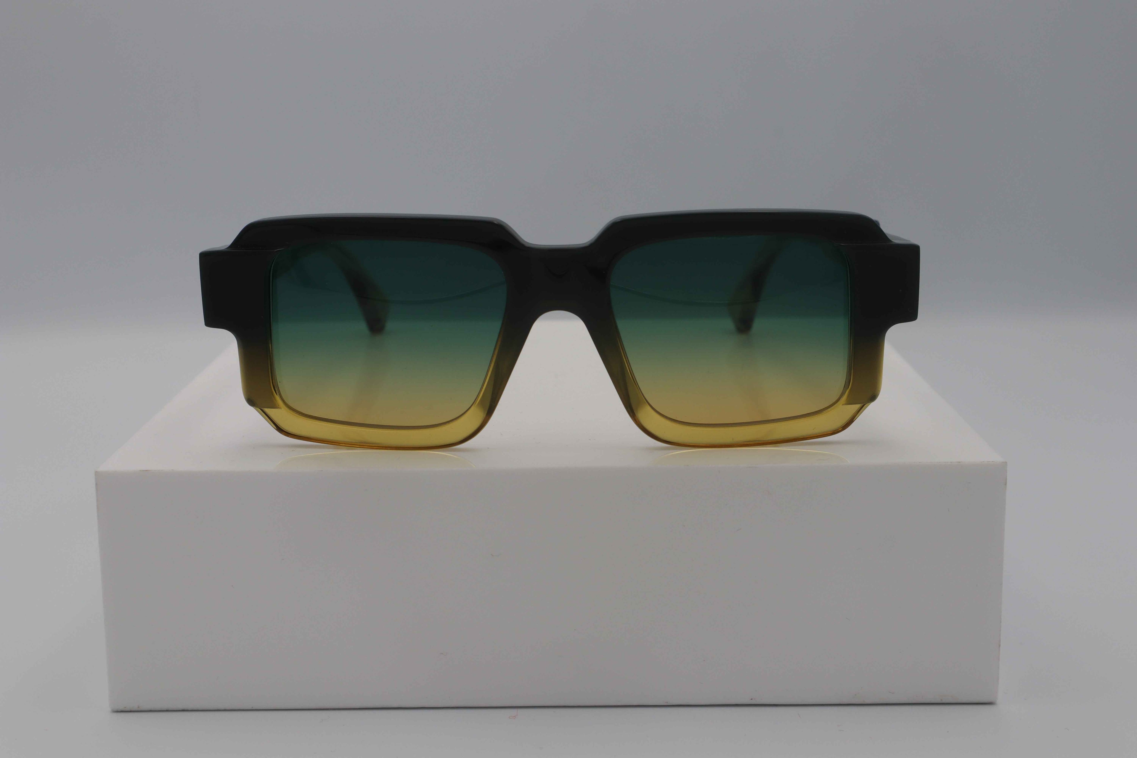 KUBORAUM MASKE I03