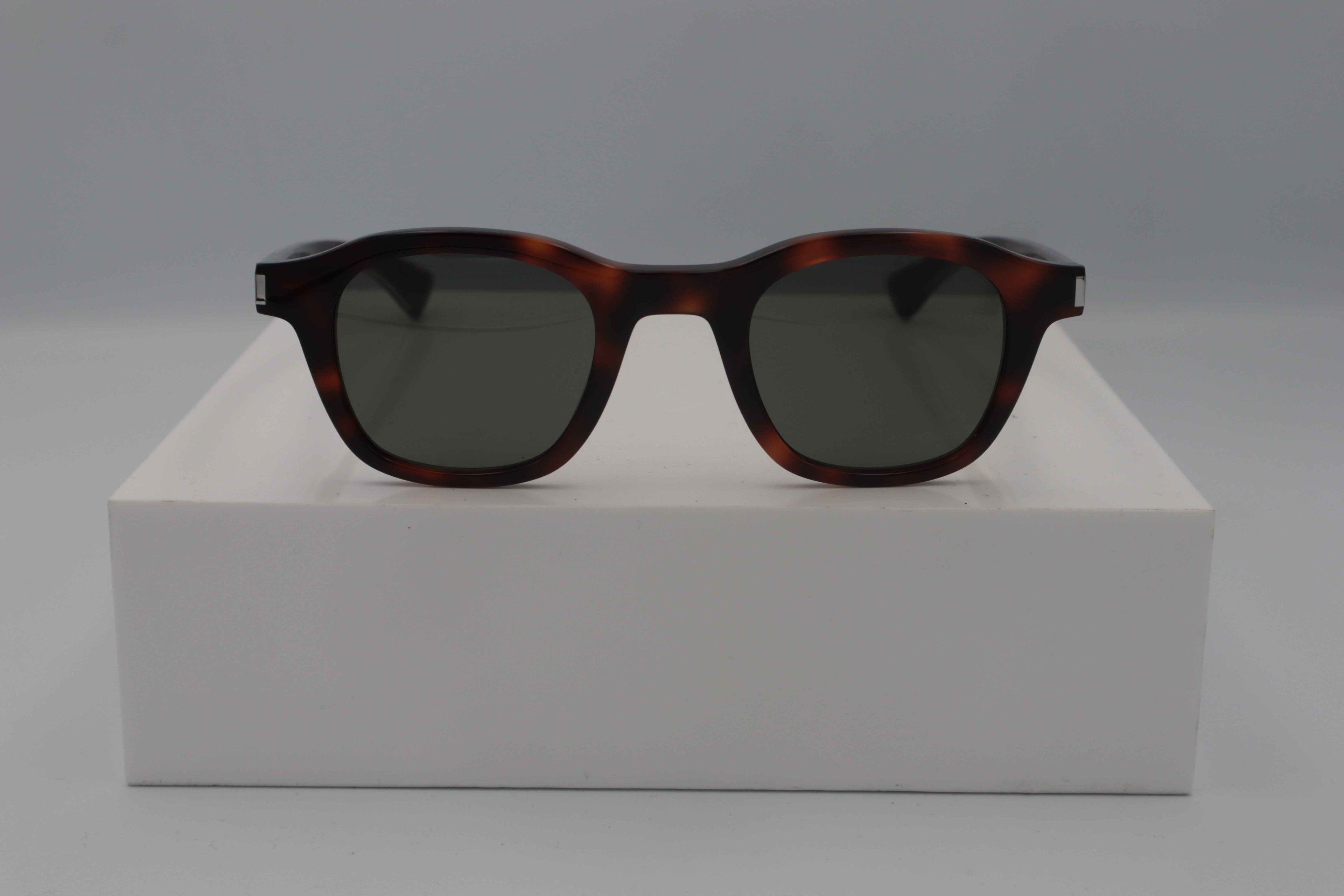 SAINT LAURENT SL 880