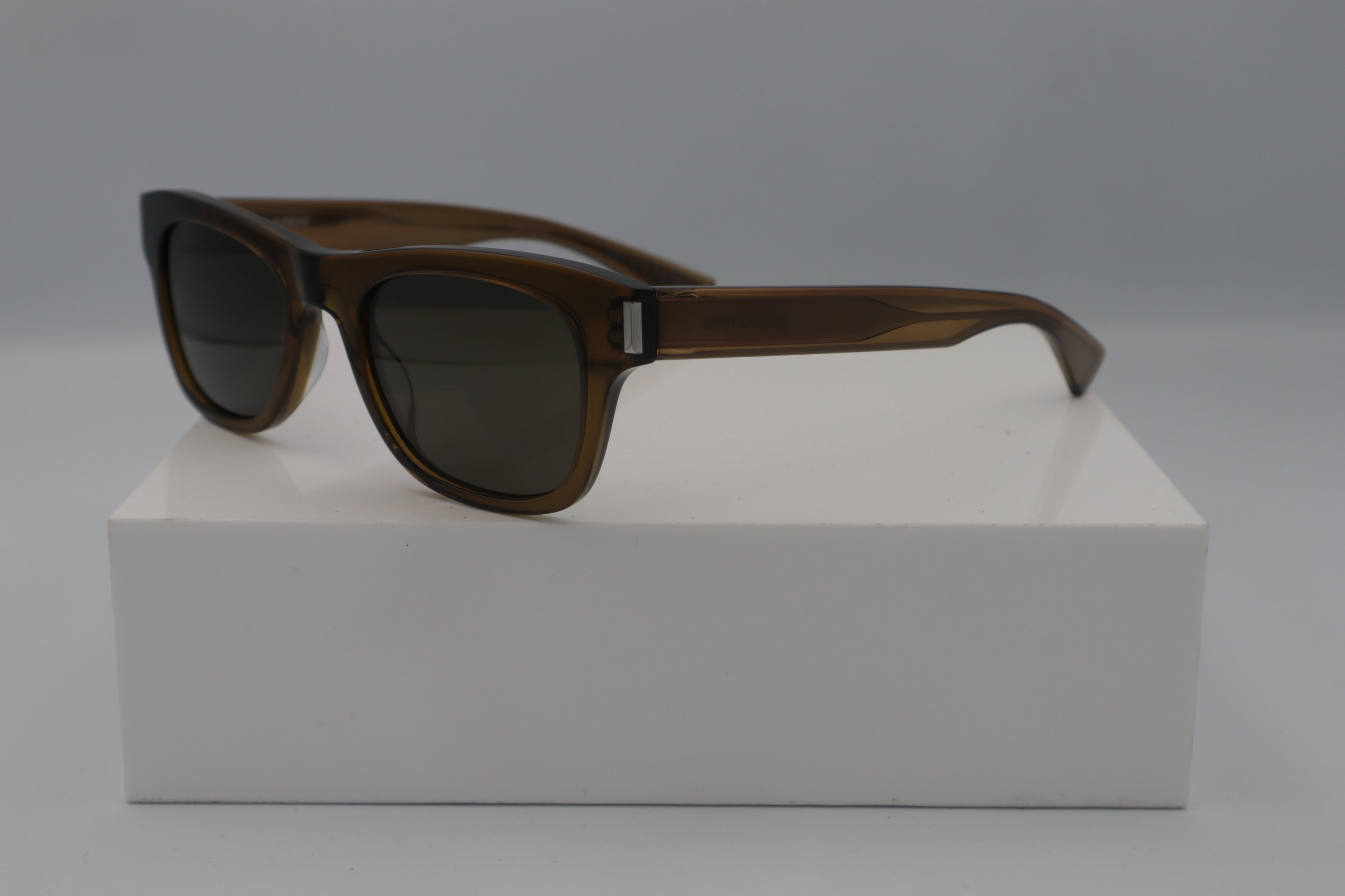 SAINT LAURENT SL 877