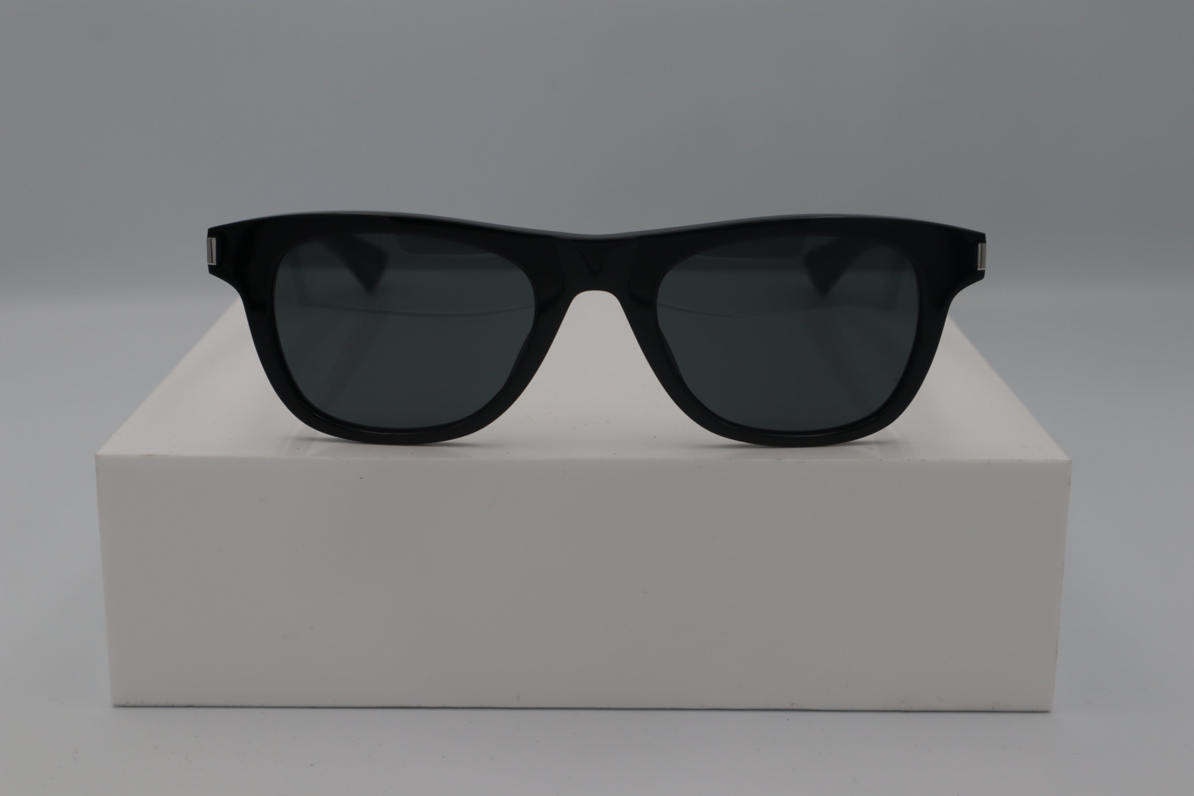 SAINT LAURENT SL 879