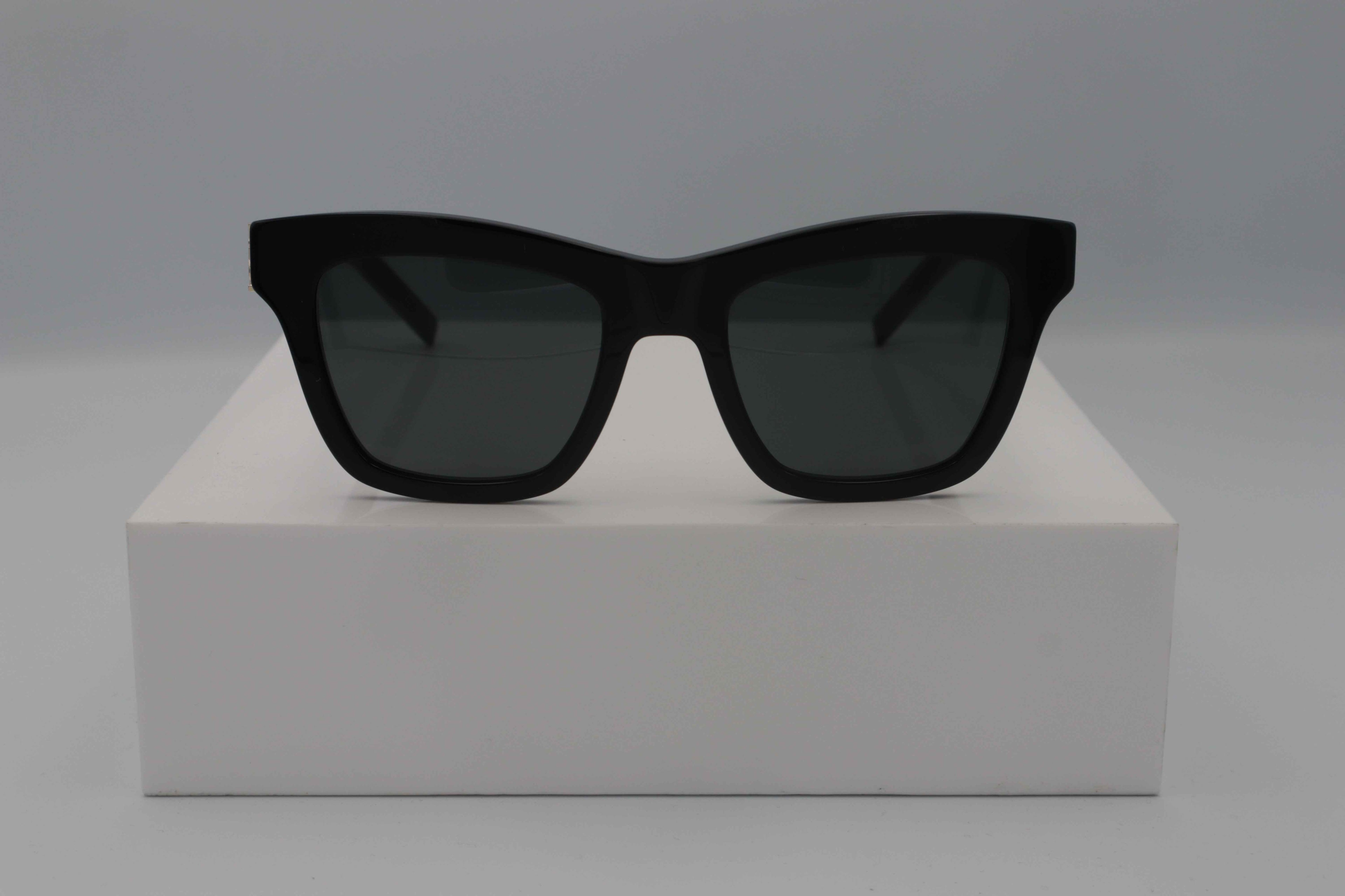 SAINT LAURENT SL M156