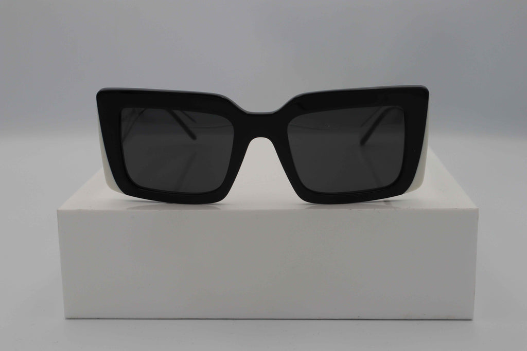 PRADA 0PR D01S