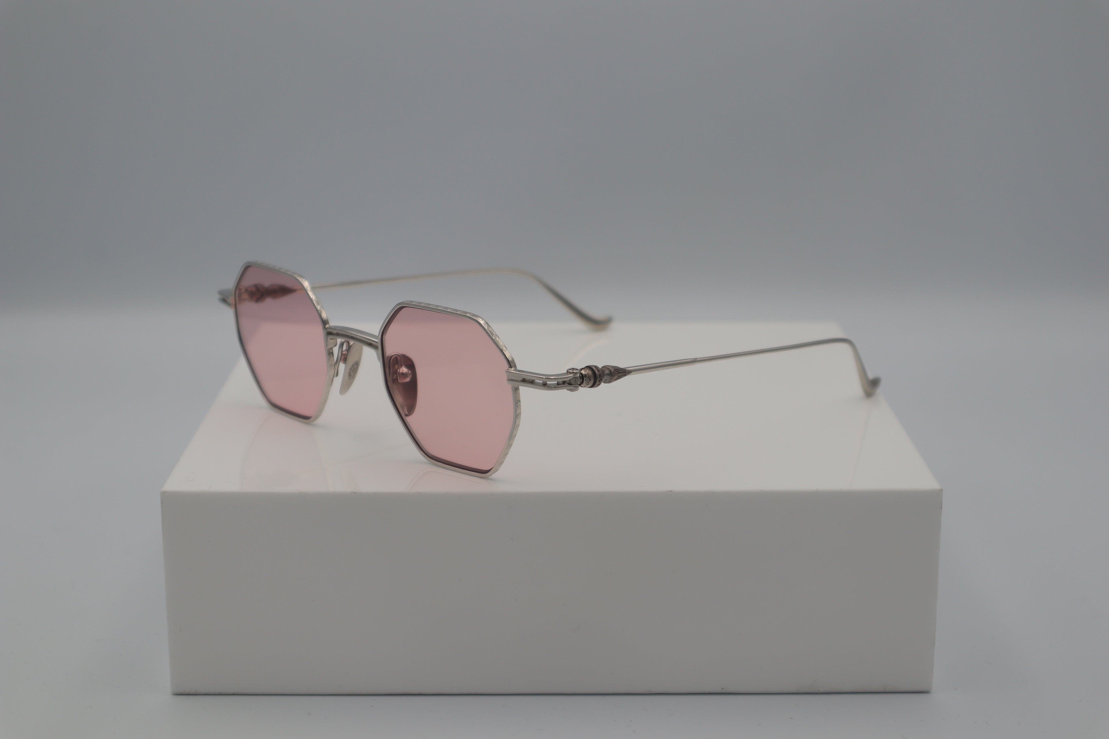 CHROME HEARTS EVACULATION