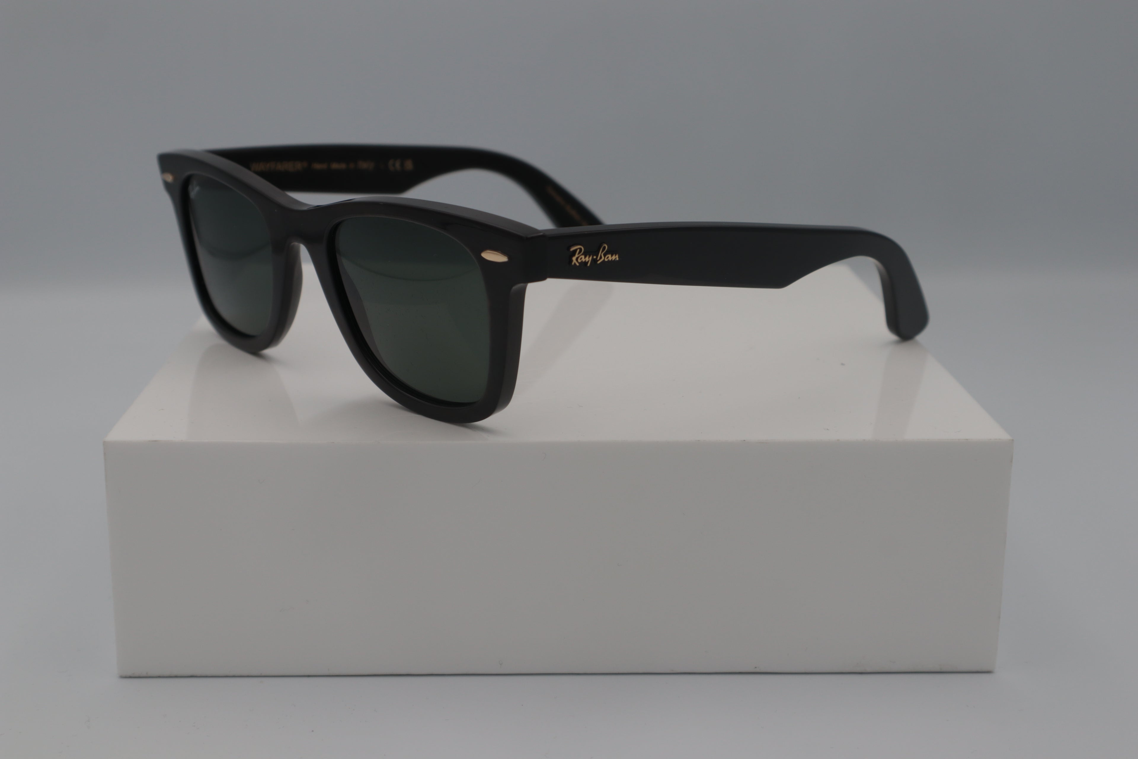 RAYBAN WAYFARER BUFFALO HORN