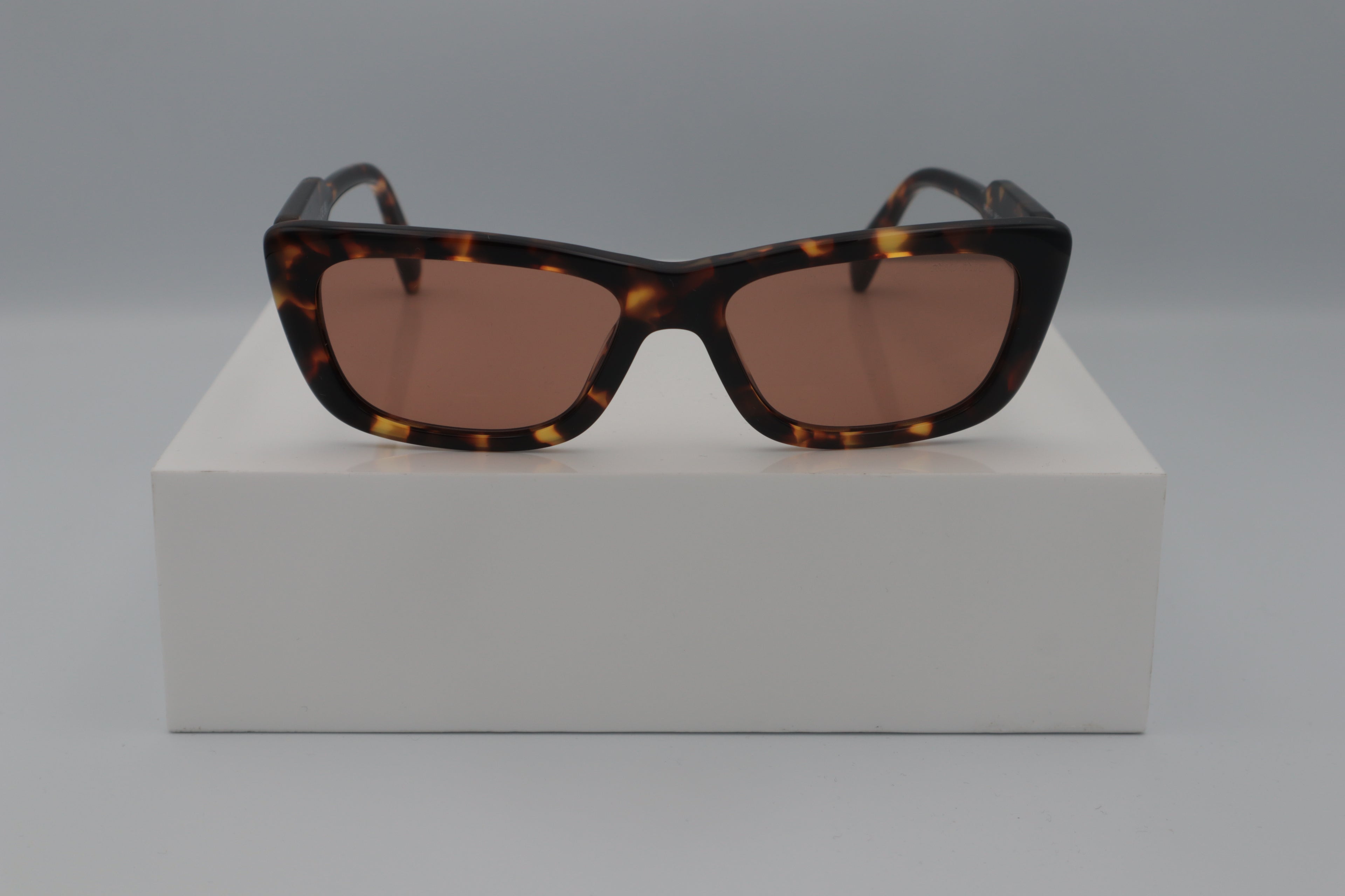 MIUMIU 0MU B12S