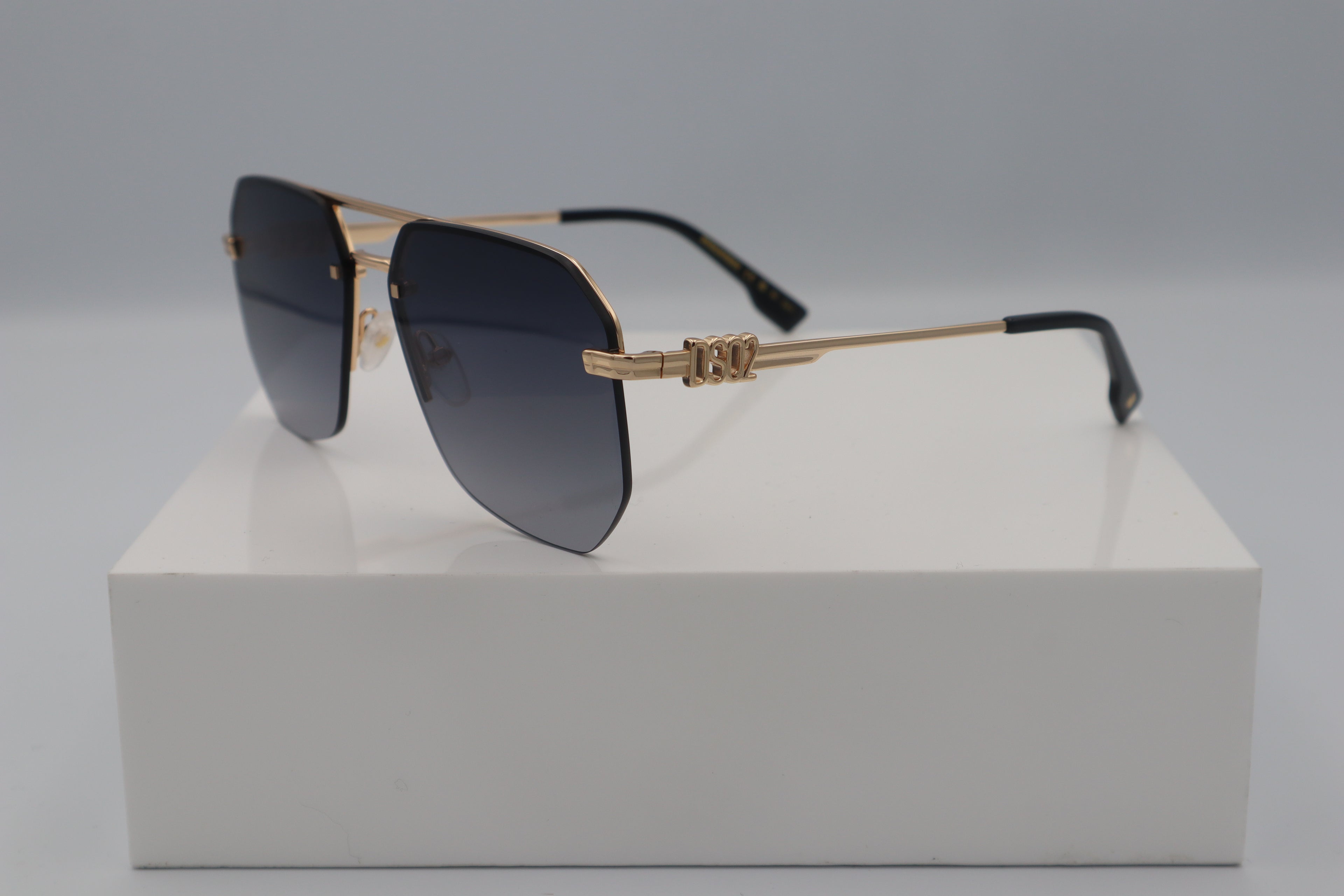 DSQUARED2 D2 0103
