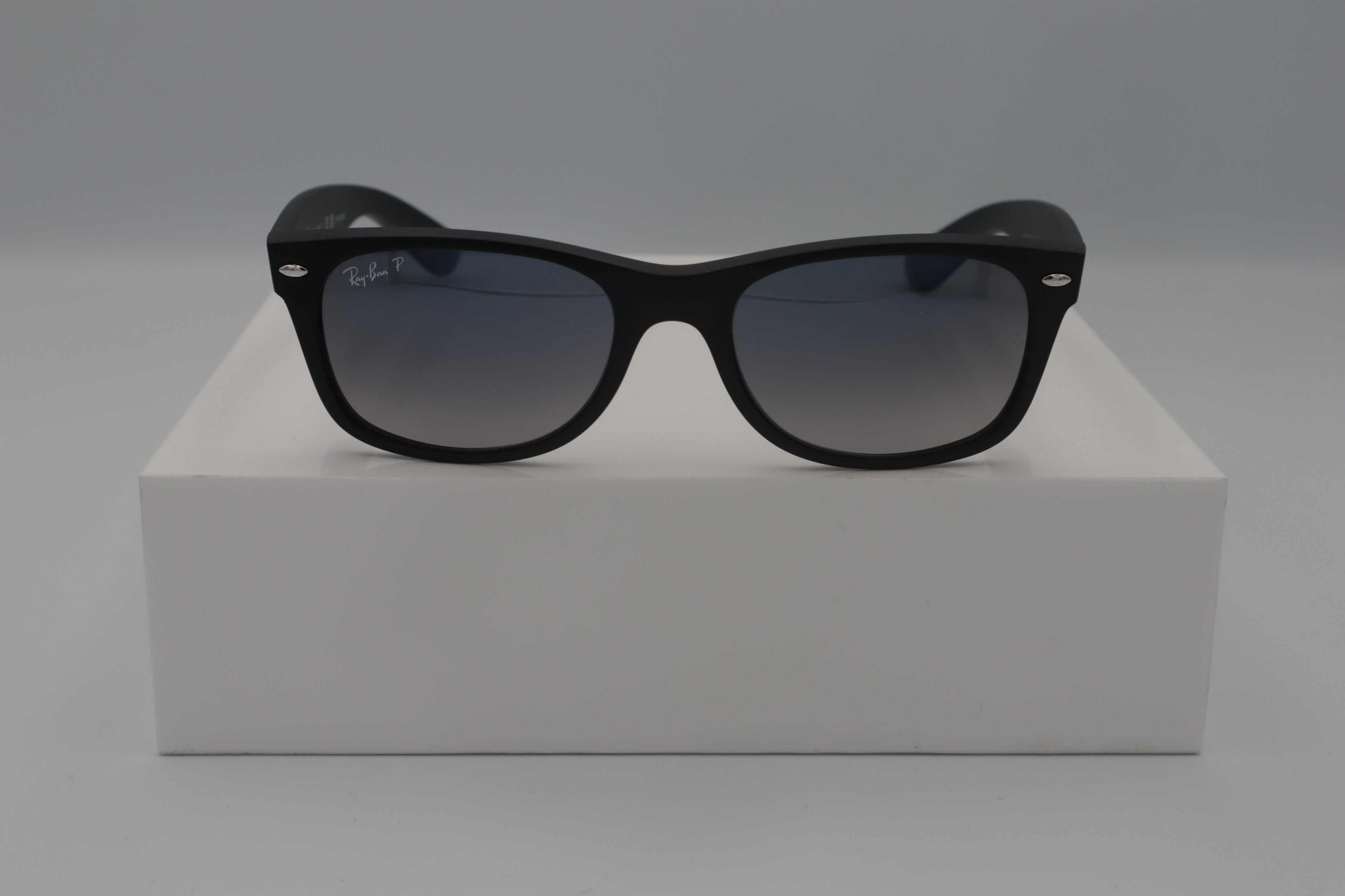 RAYBAN 2132 NEW WAYFARER