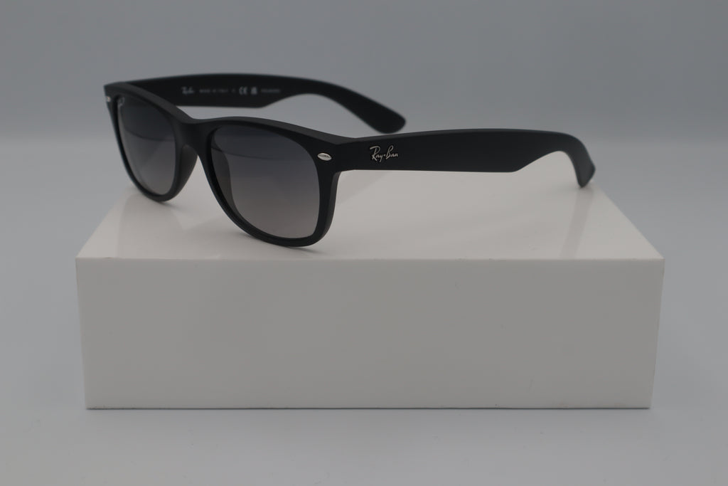 RAYBAN 2132 NEW WAYFARER