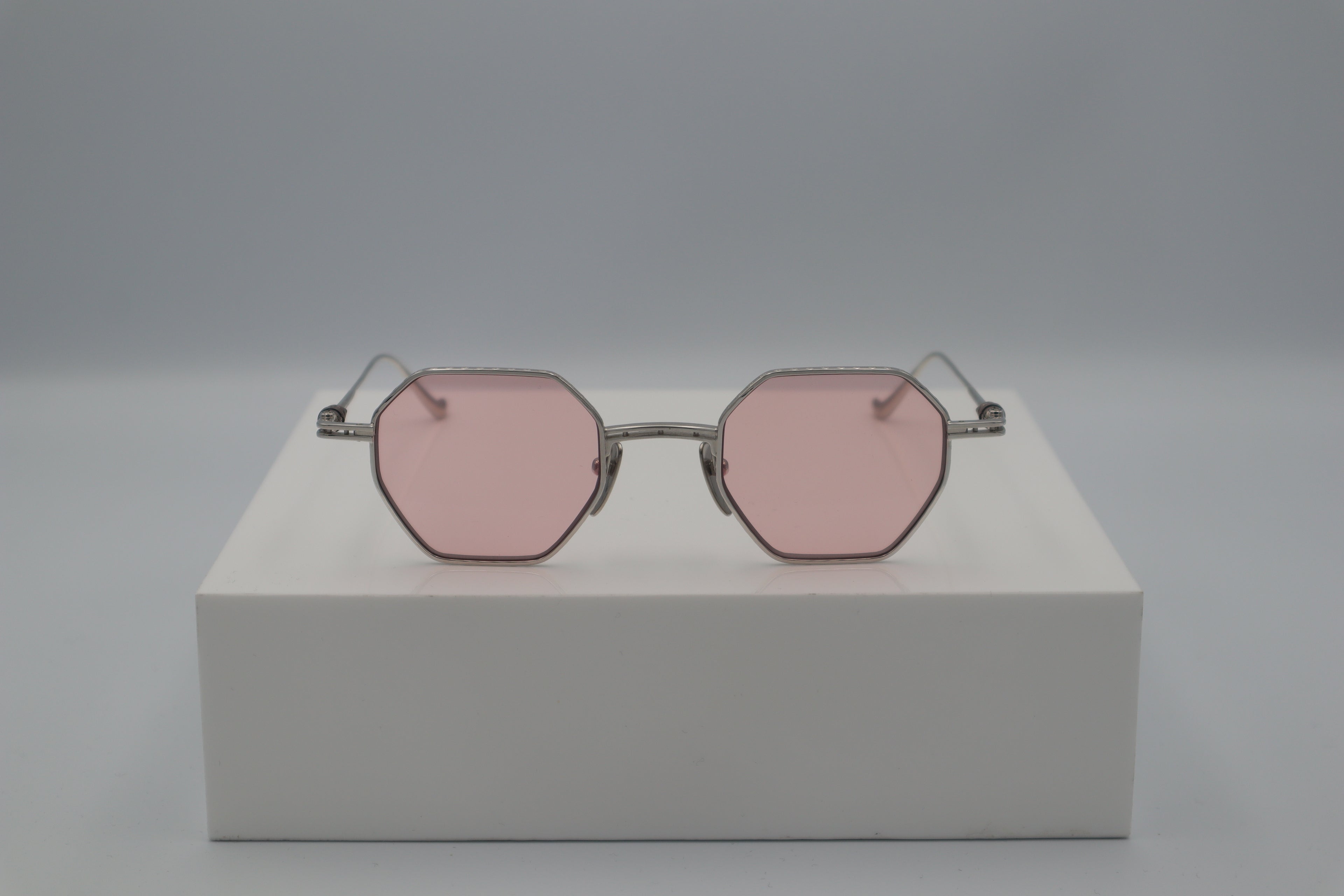 CHROME HEARTS EVACULATION