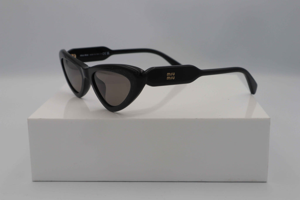 MIUMIU 0MU B11SU
