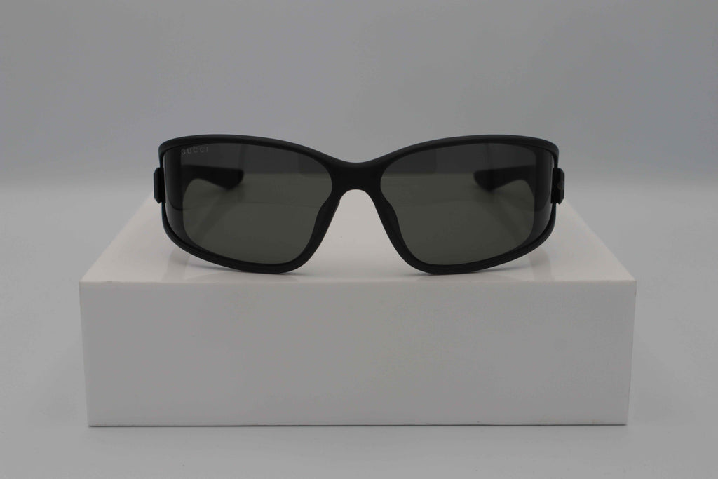 GUCCI GG2011S