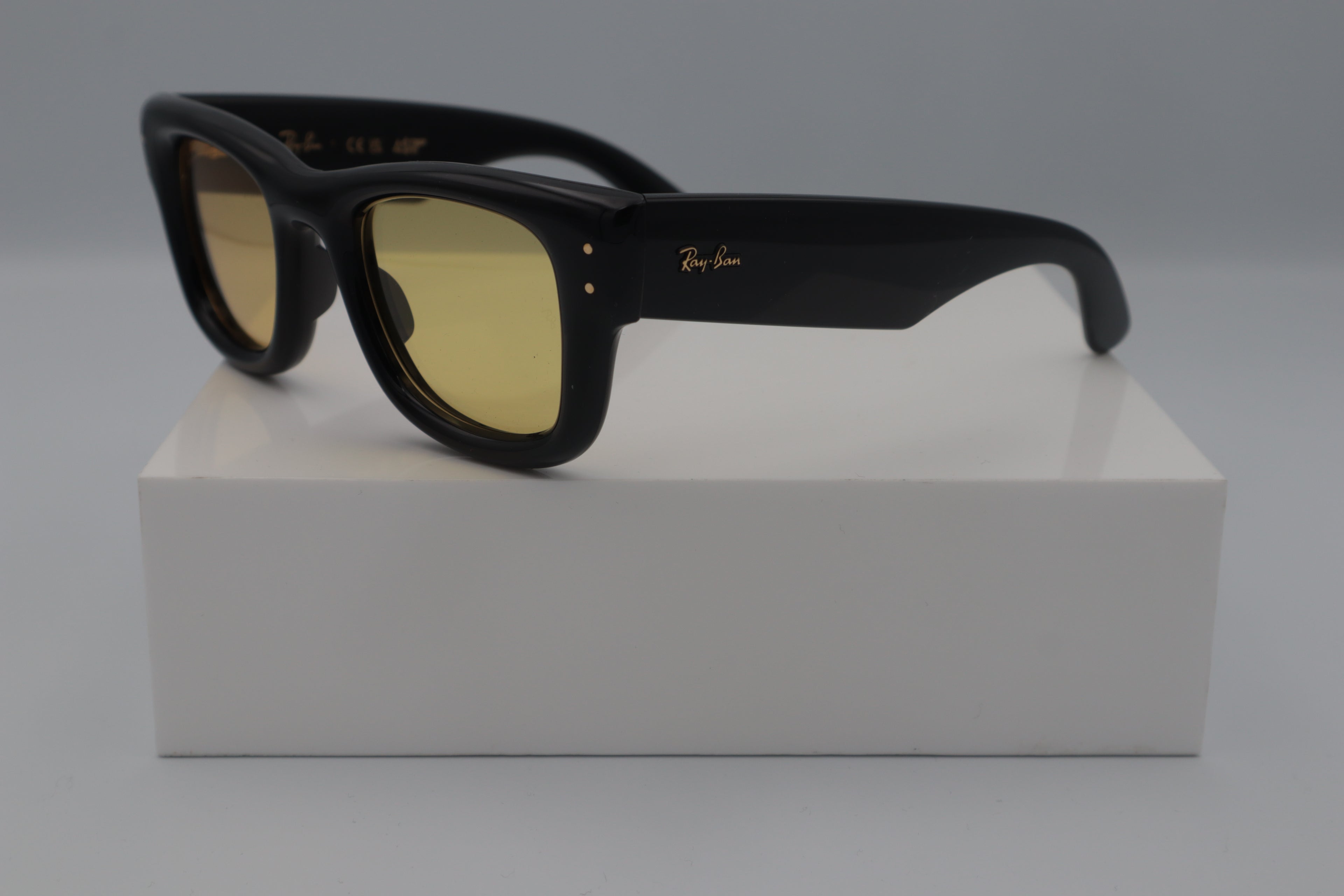 RAYBAN PUFFER RB4940