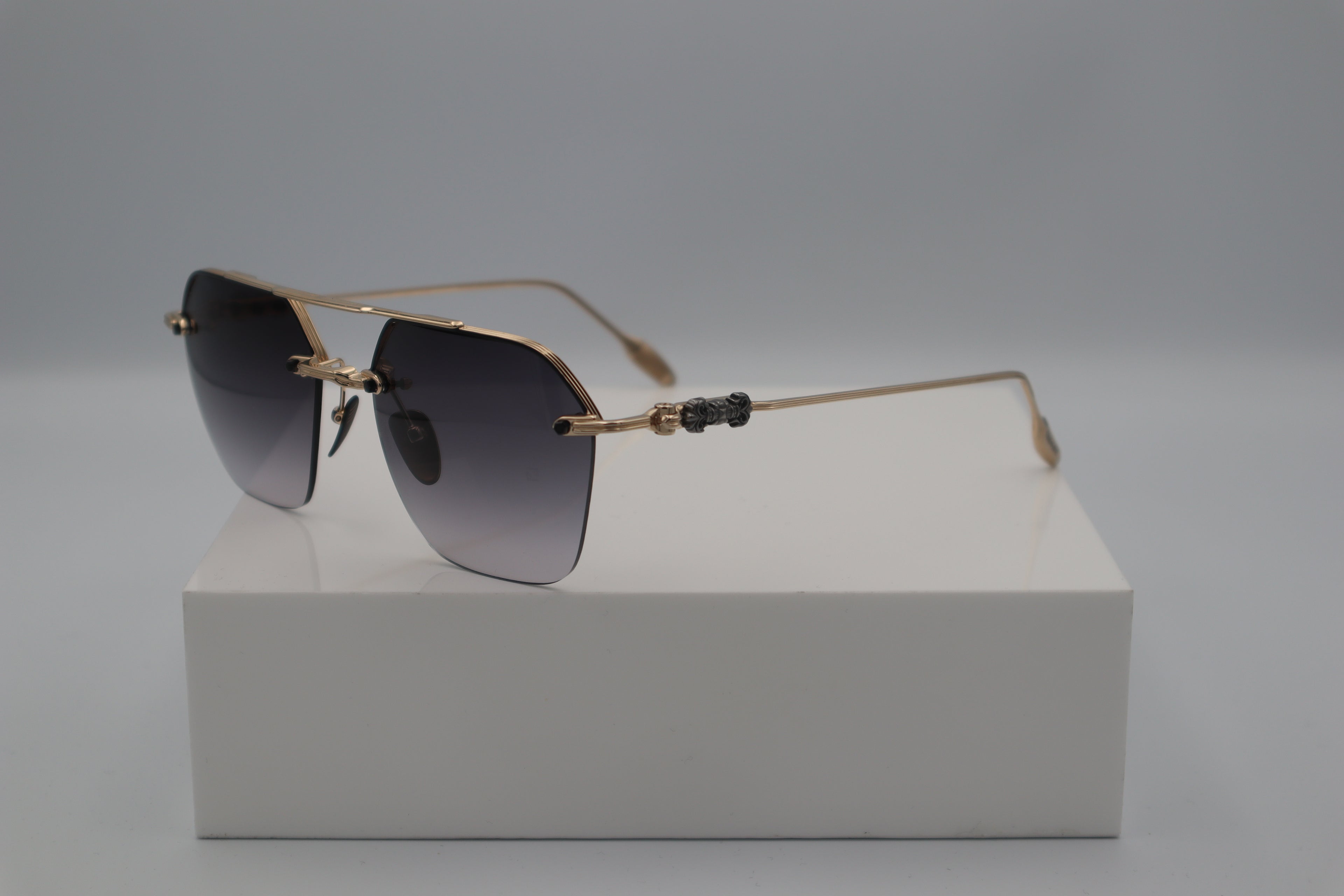 CHROME HEARTS STINGER