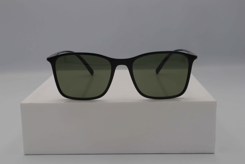 GIORGIO ARMANI 0AR8231U