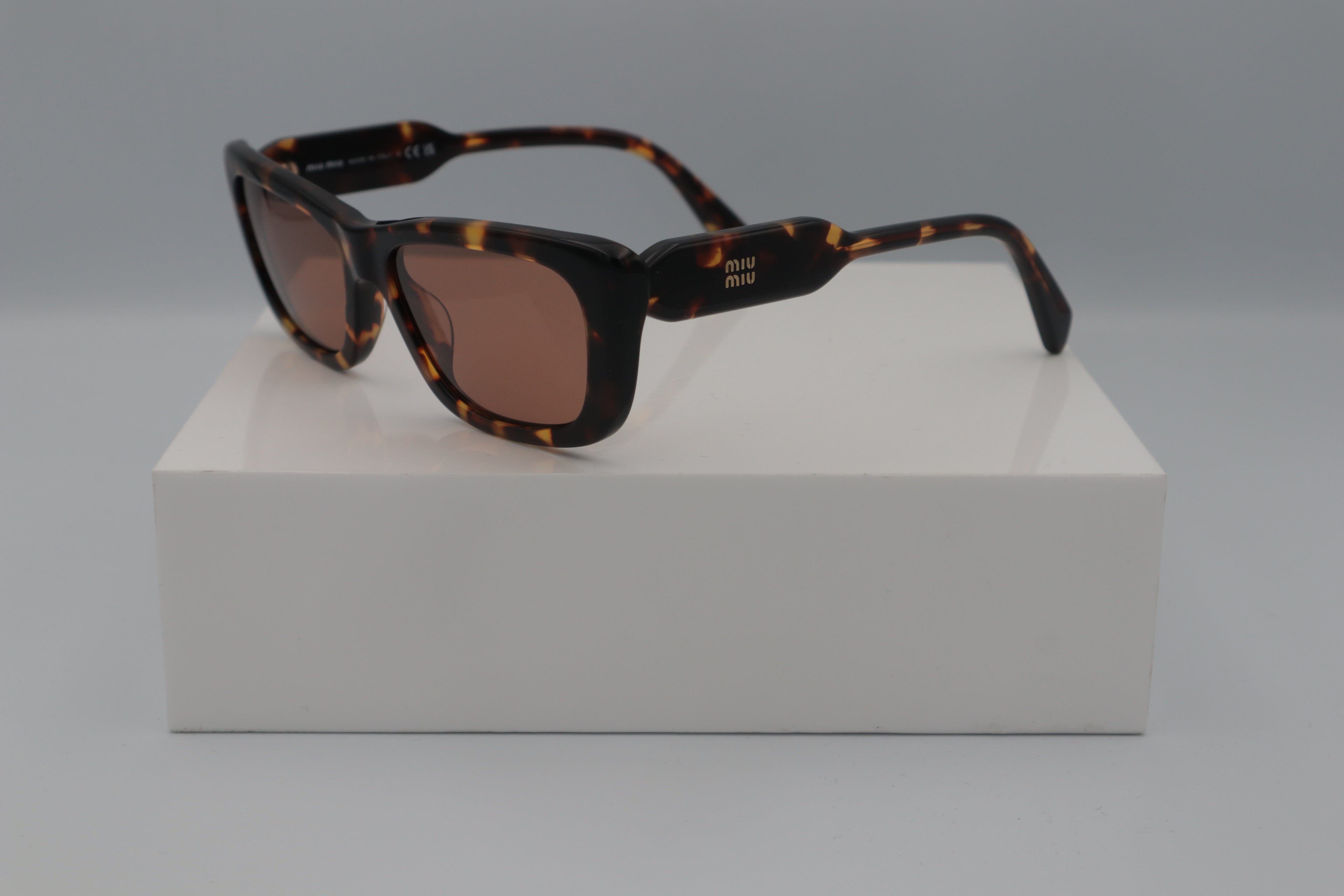 MIUMIU 0MU B12S
