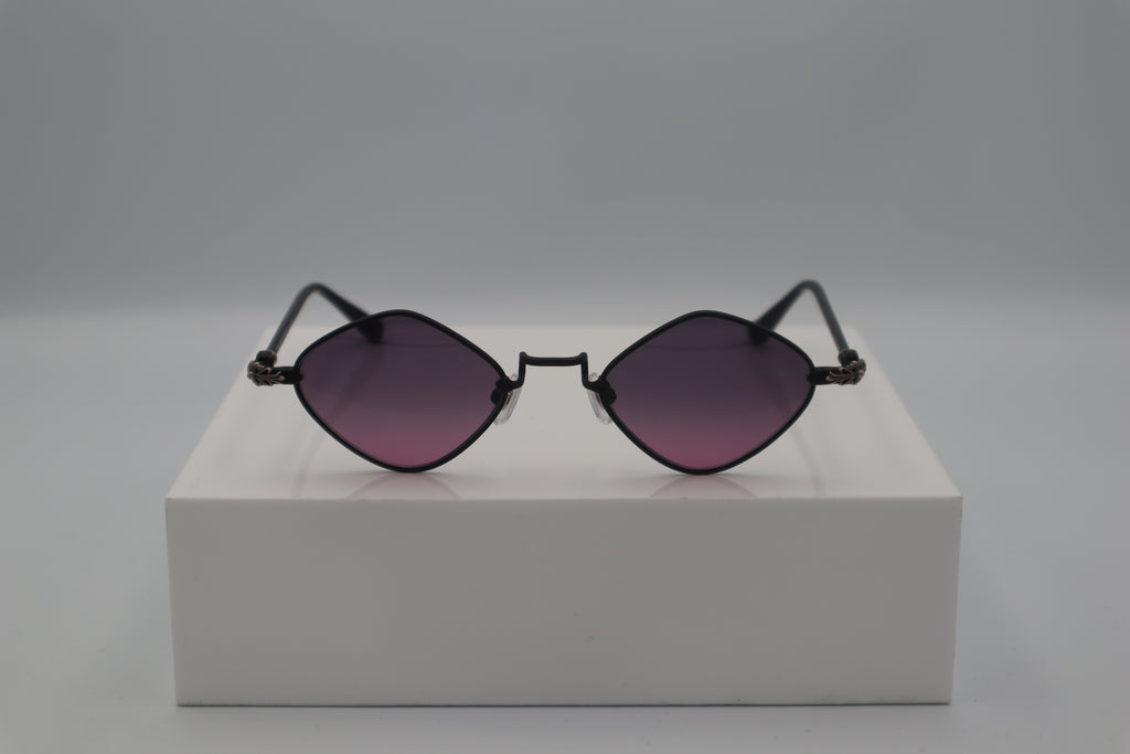 CHROME HEARTS DIAMOND DOG