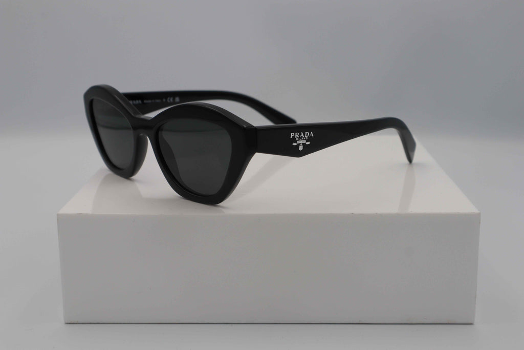 PRADA 0PR A02S