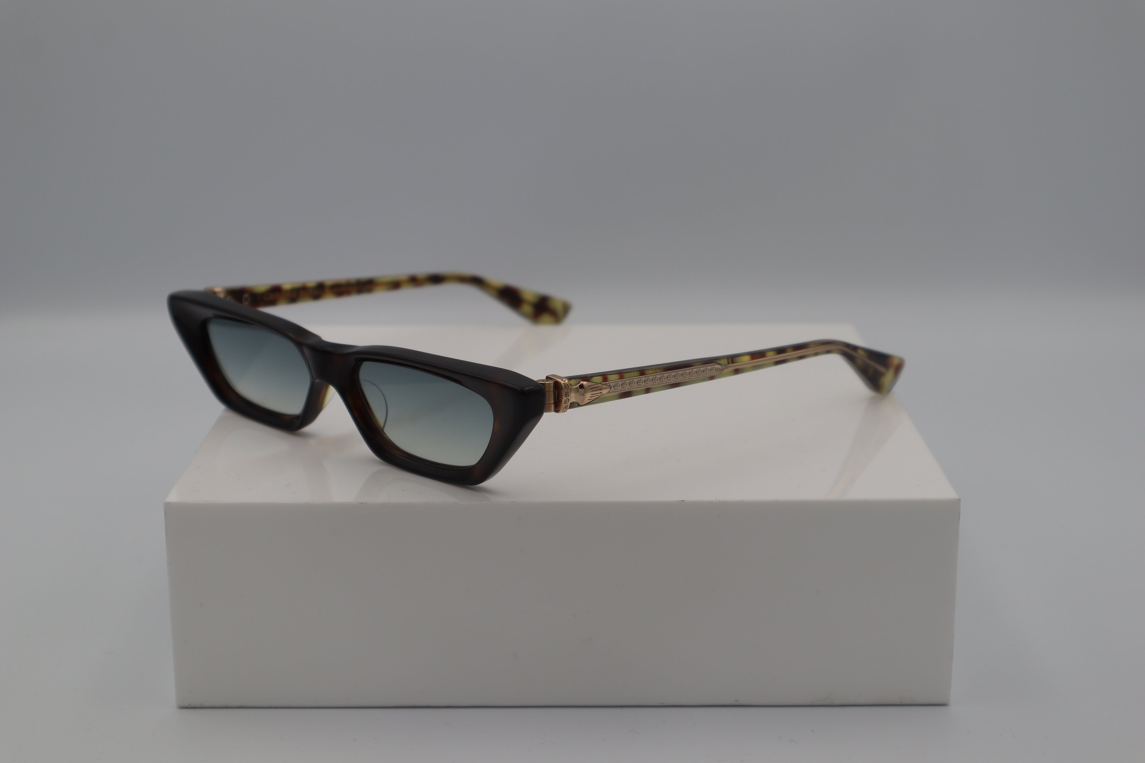 CHROME HEARTS SLUNTUATION