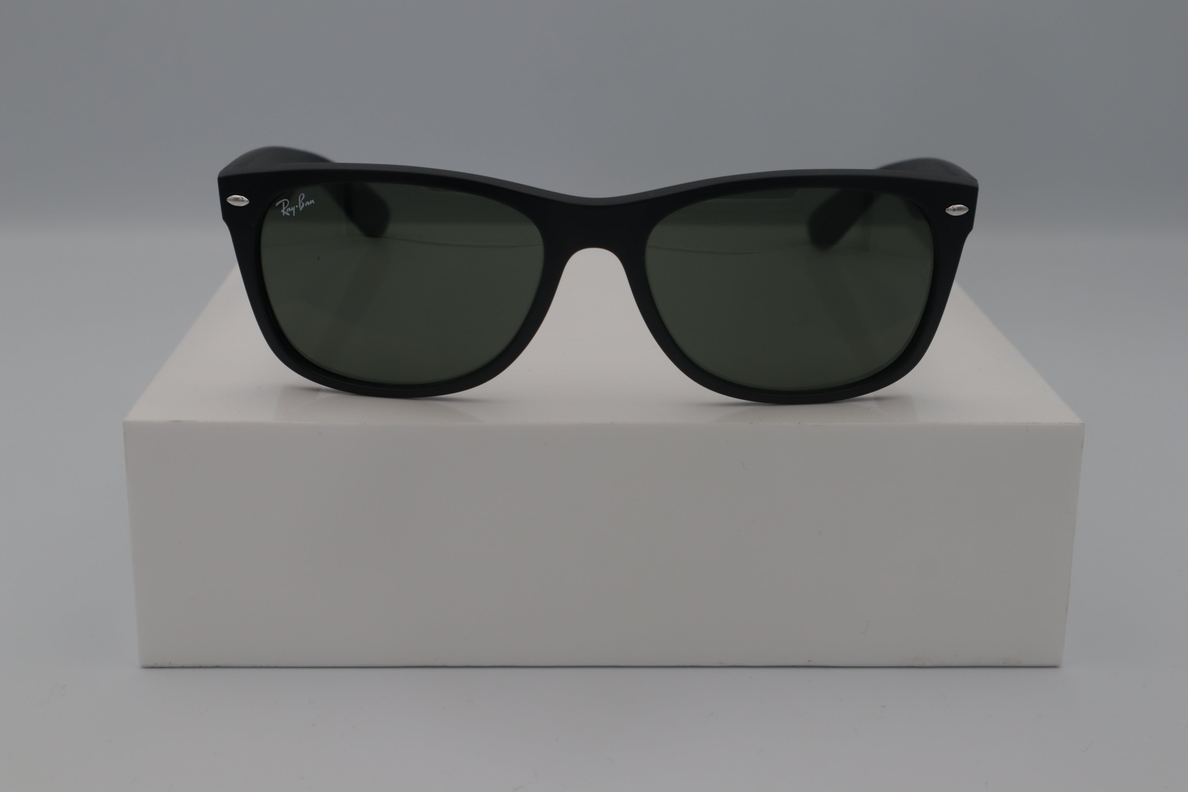 RAYBAN 2132 NEW WAYFARER