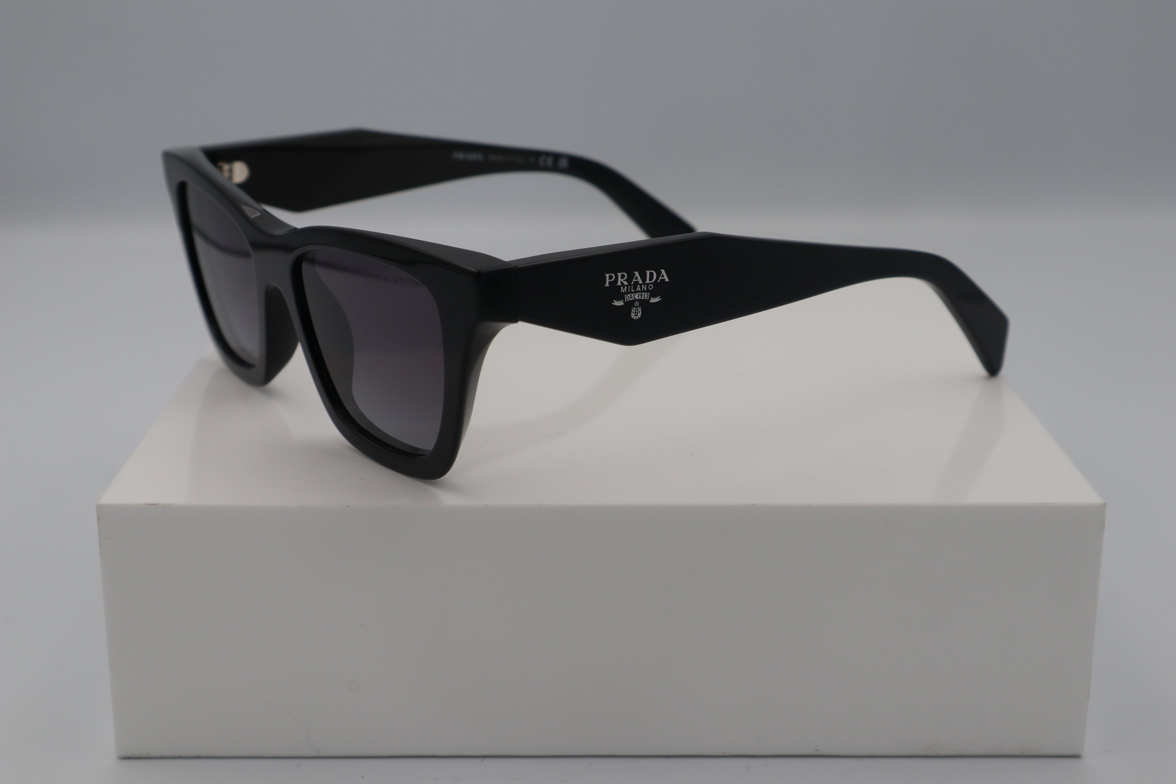 PRADA SPR C07