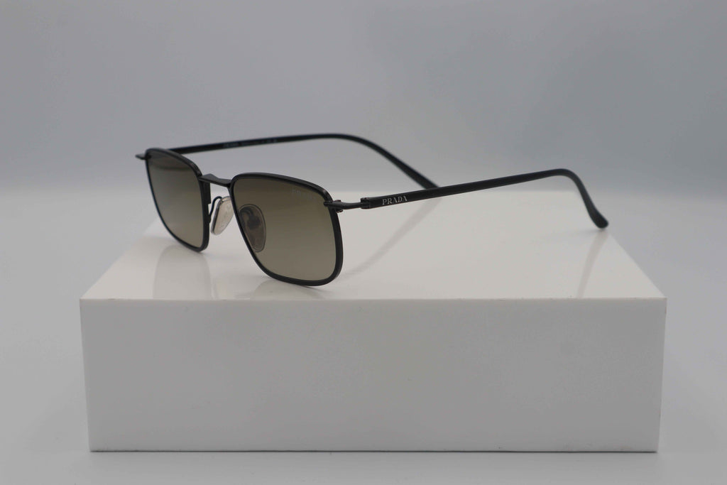 PRADA 0PR D52S