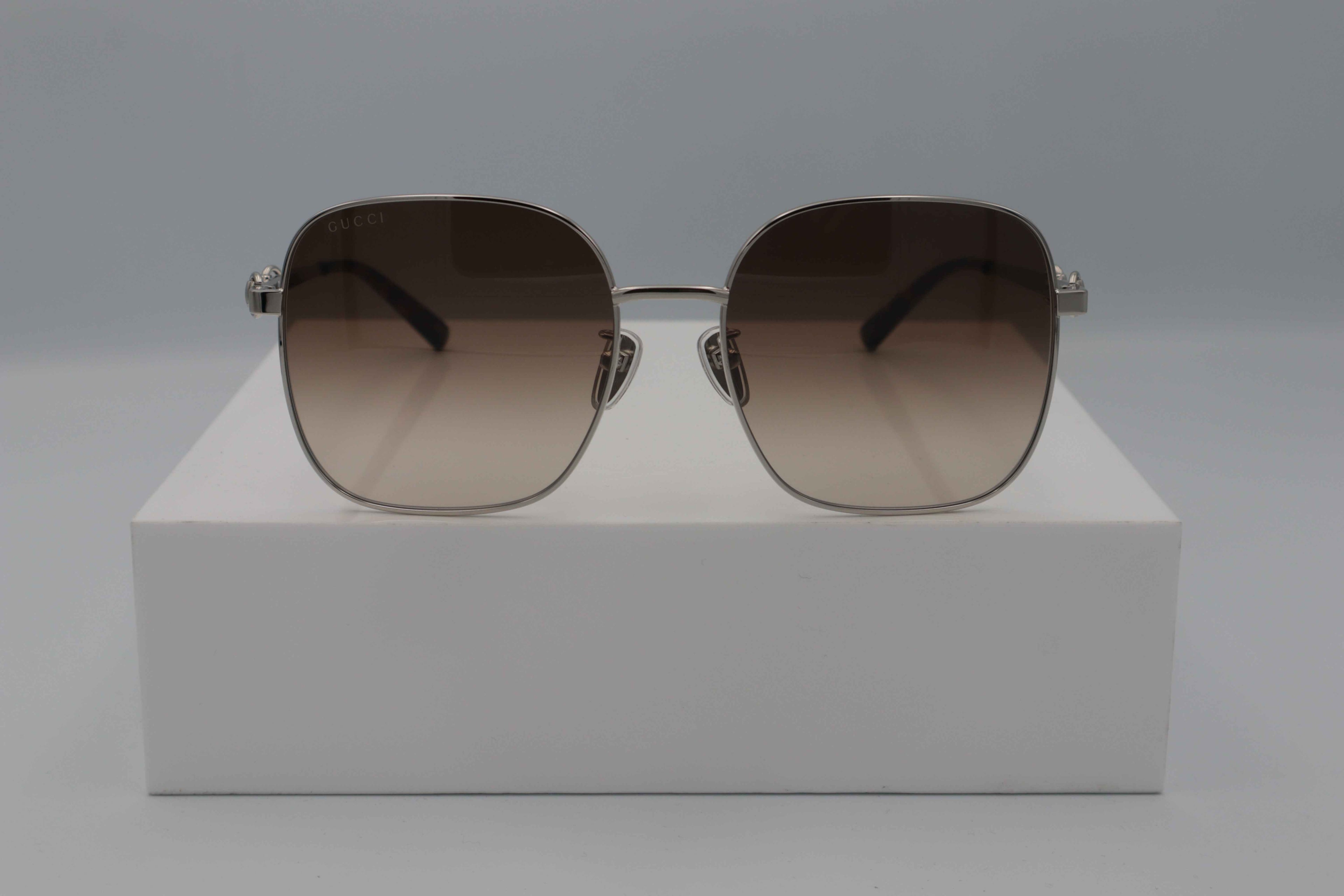 GUCCI GG2053S