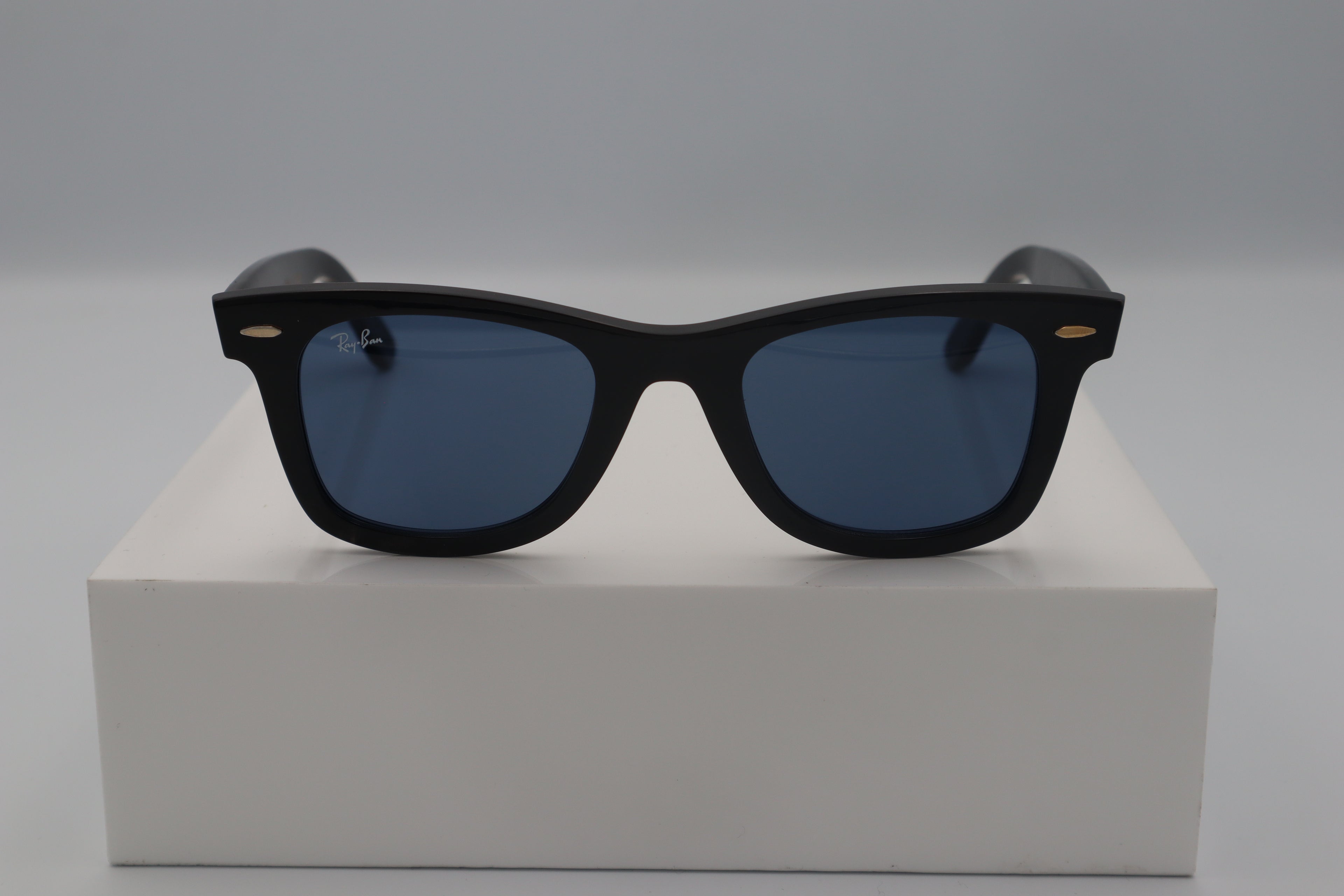 RAYBAN WAYFARER BUFFALO HORN