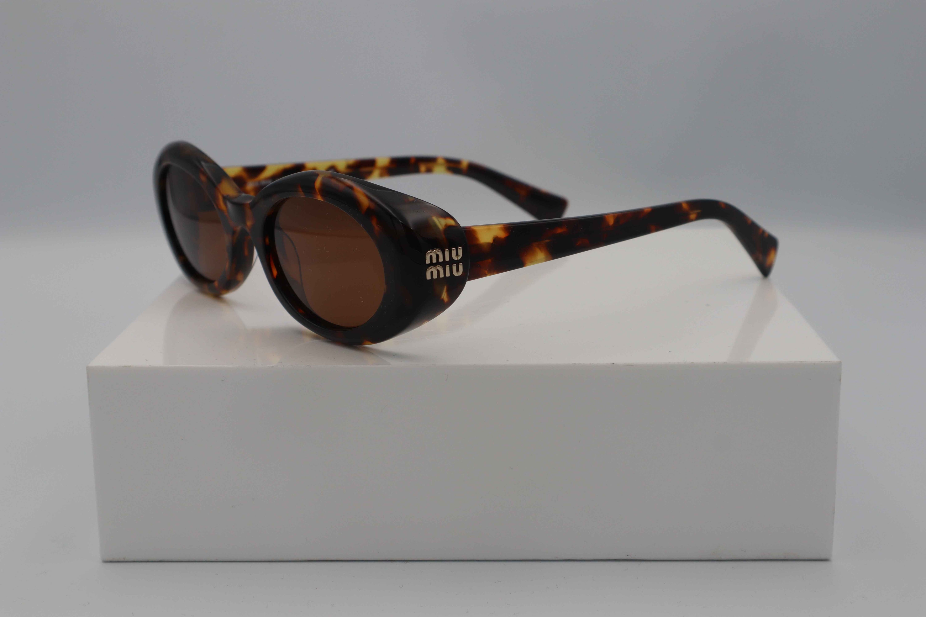 MIUMIU 0MU B09S