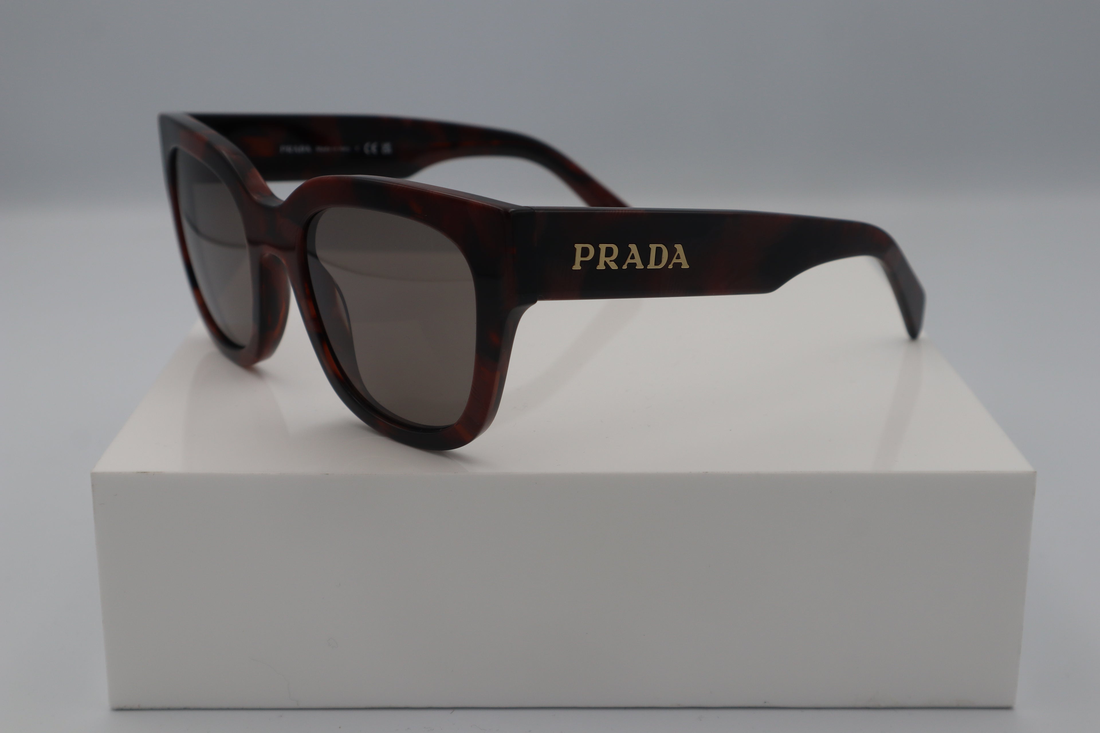 PRADA SPR C04