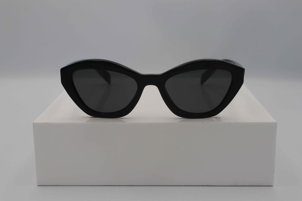PRADA 0PR A02S