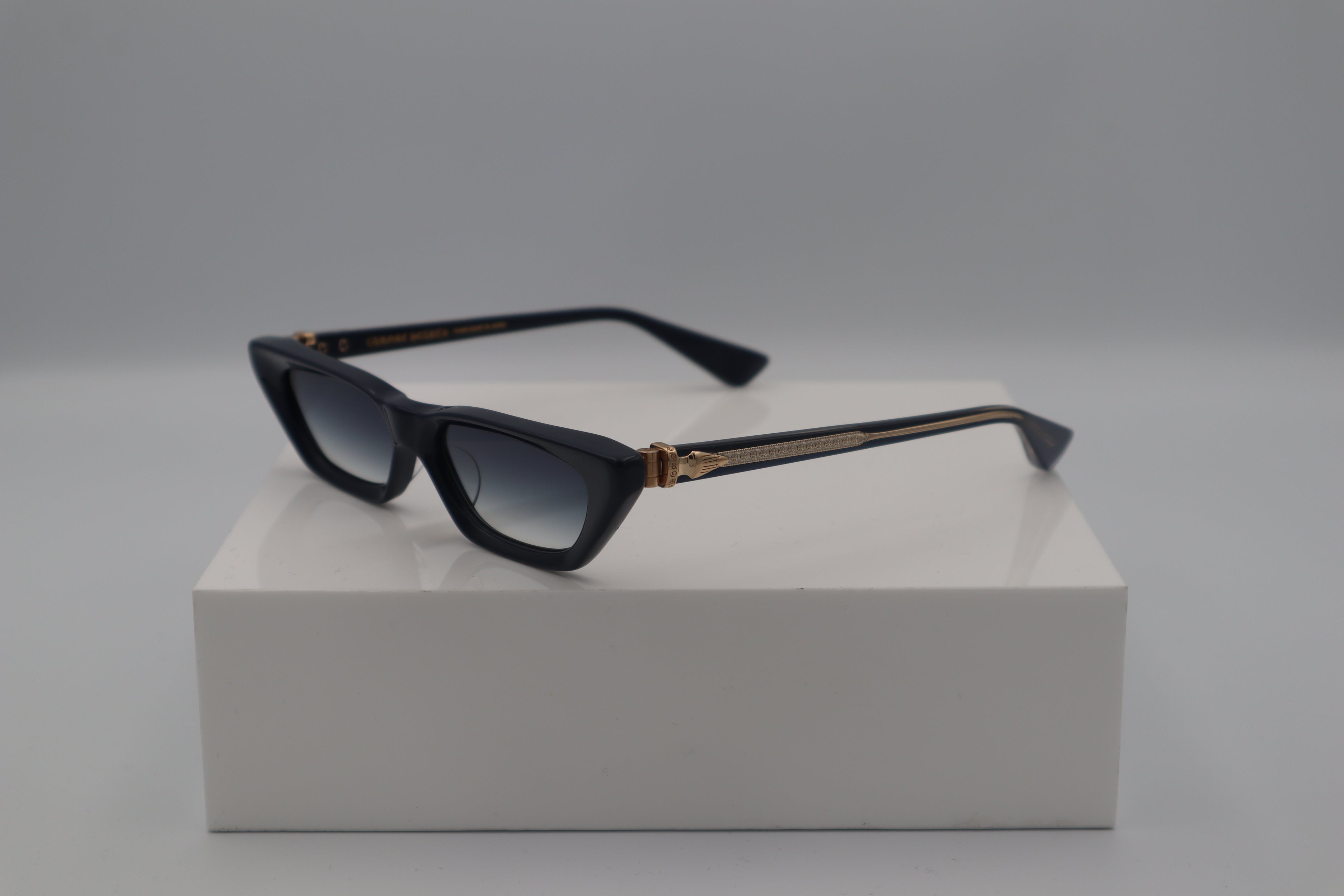 CHROME HEARTS SLUNTUATION