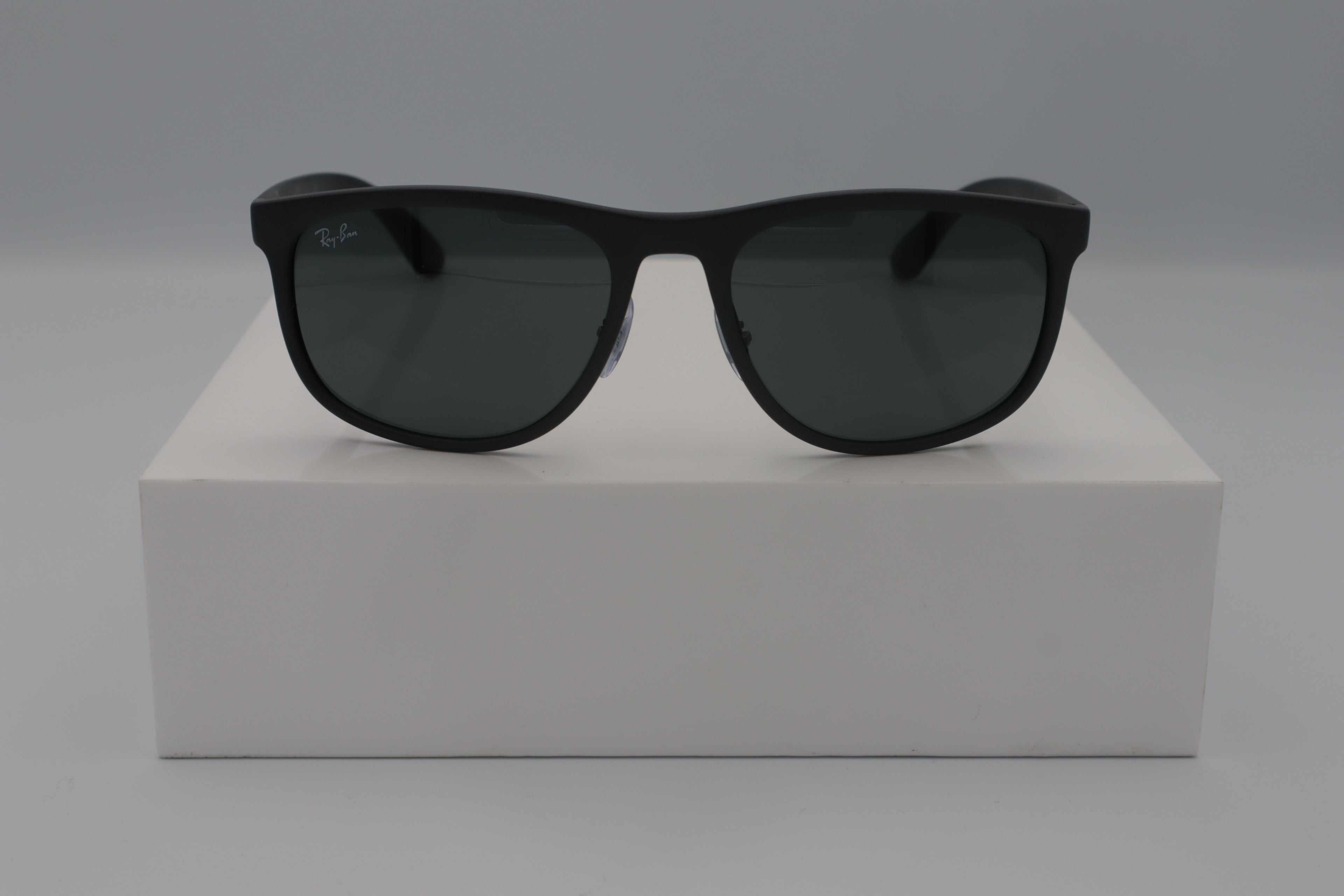 RAYBAN RB4468