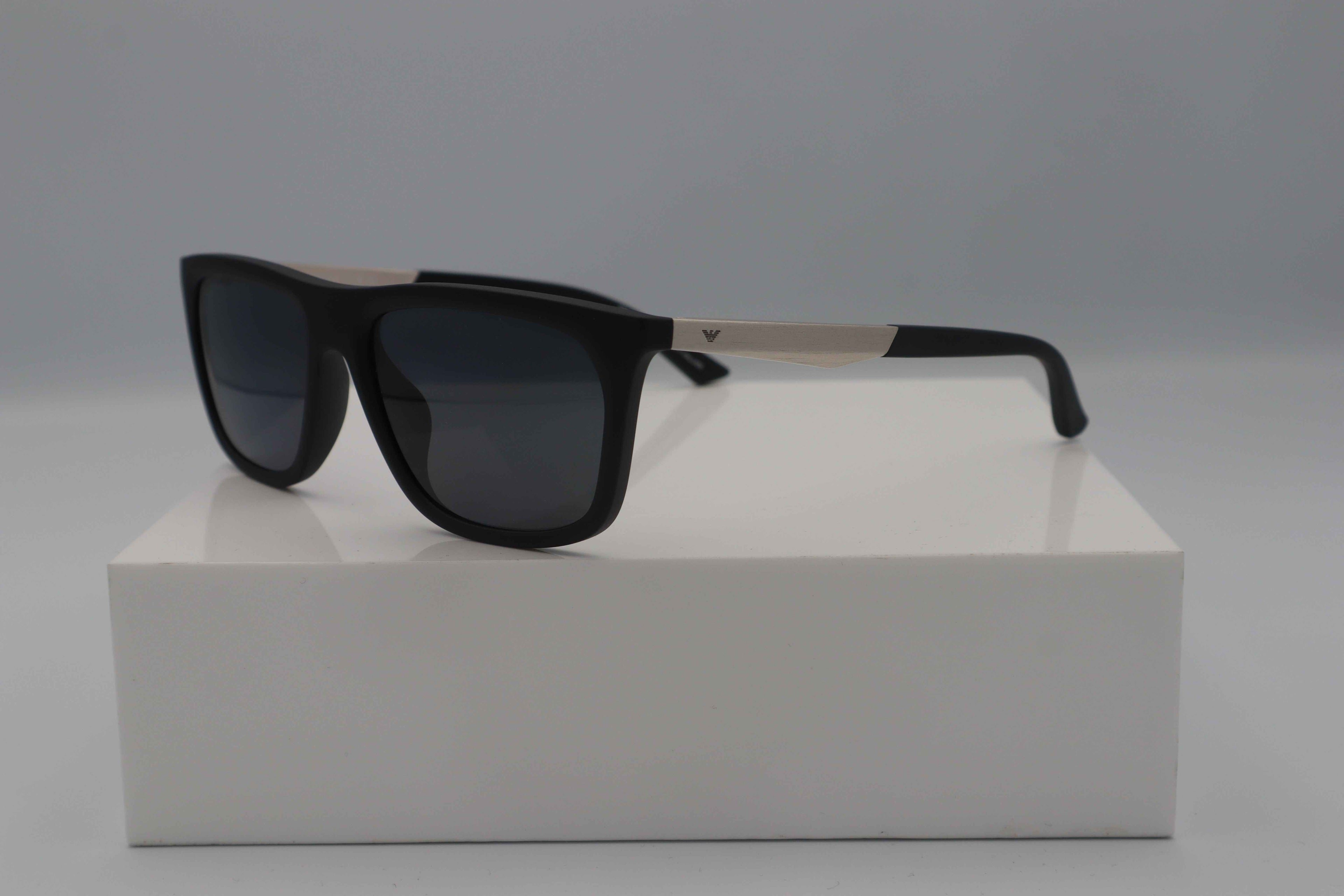 EMPORIO ARMANI 0EA4272U