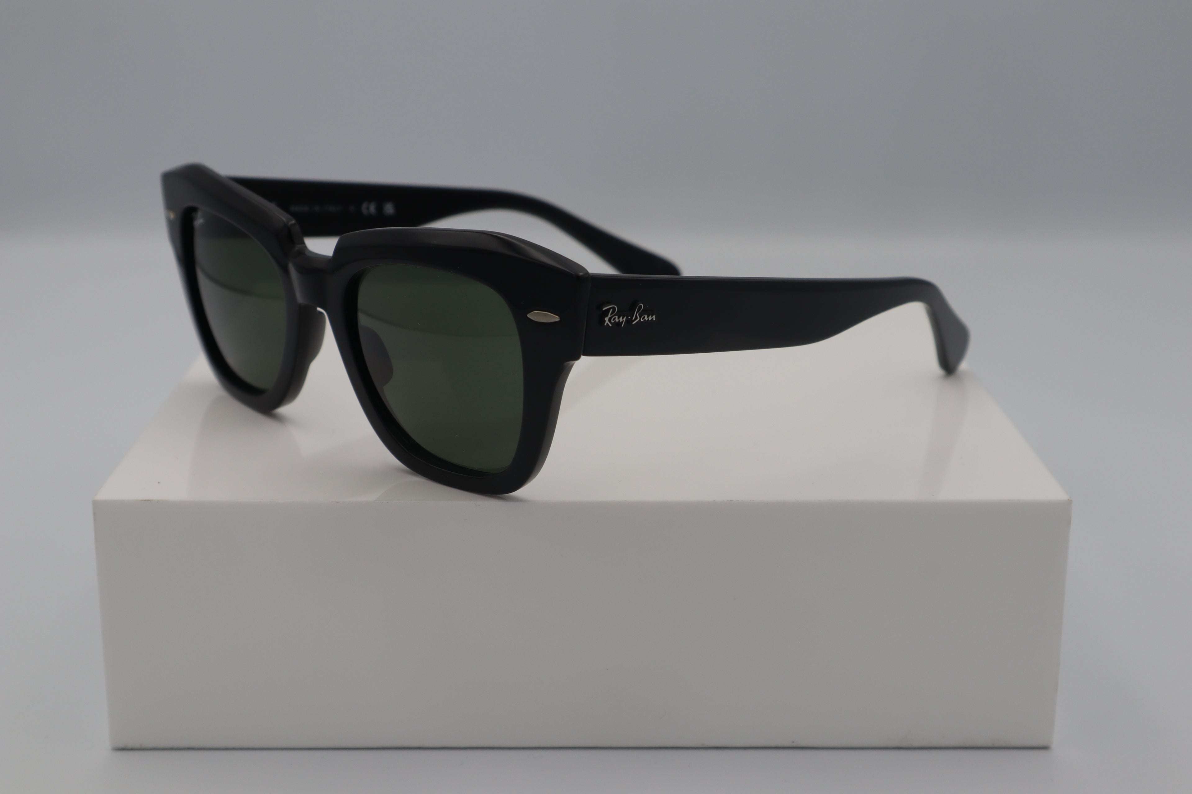 RAYBAN STATE STREET RB2186