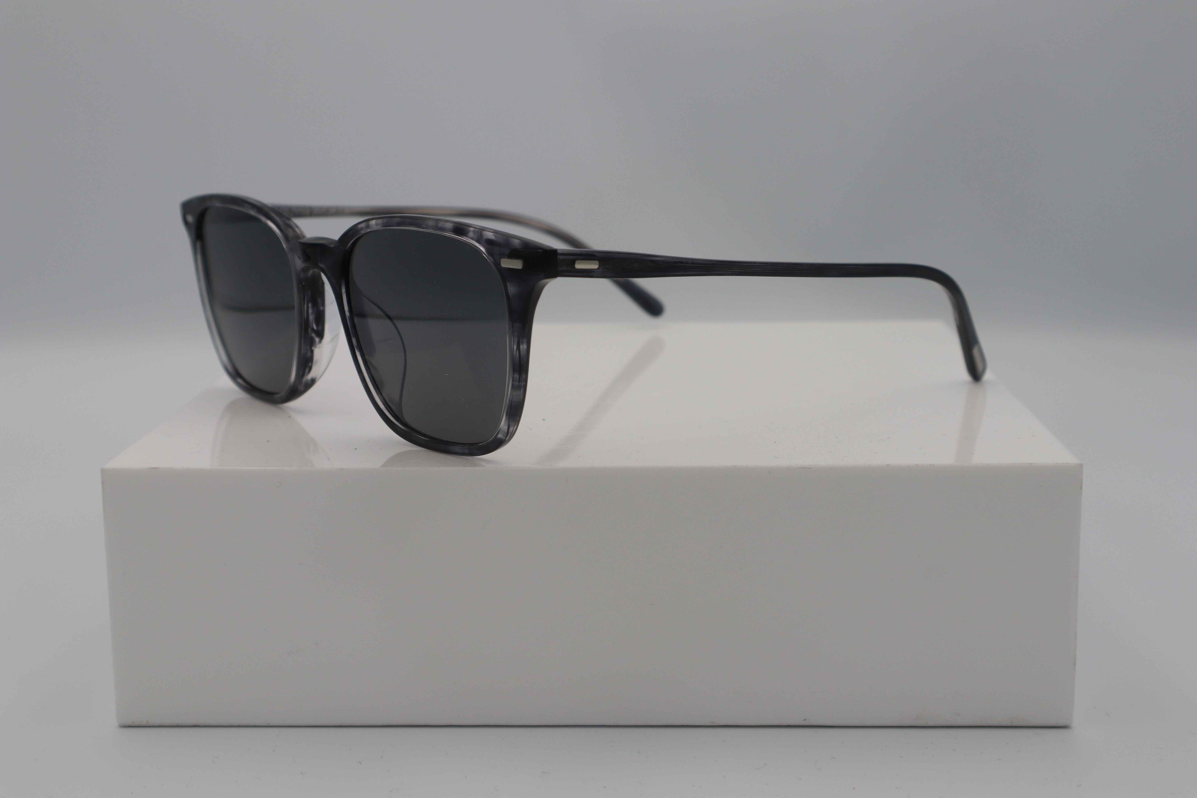 OLIVER PEOPLES 0OV5614SU