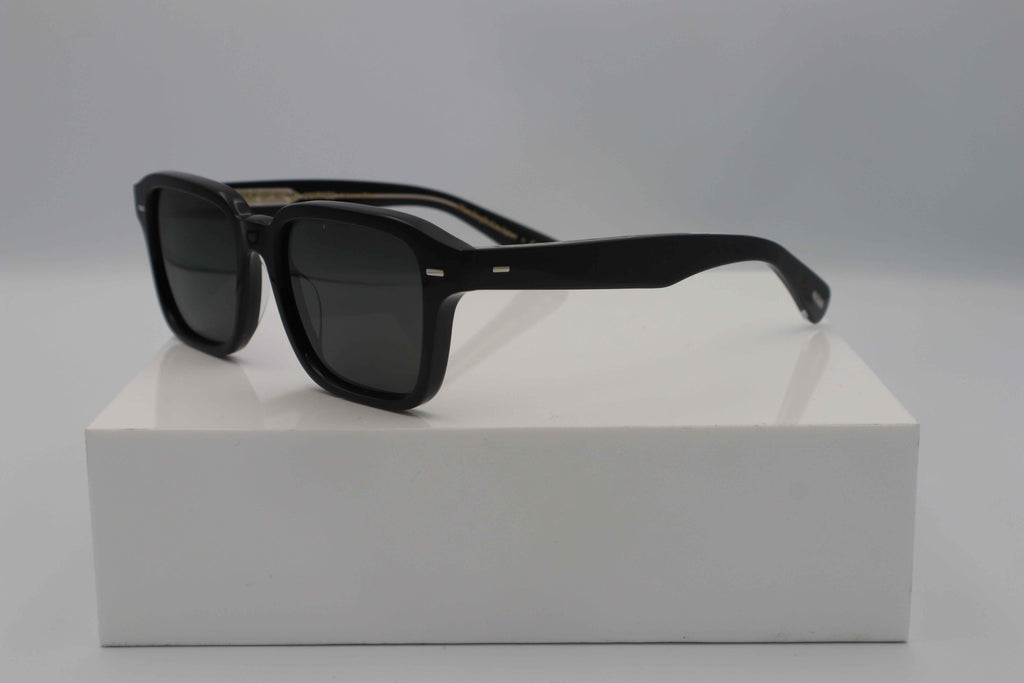 OLIVER PEOPLES 0OV5562SU