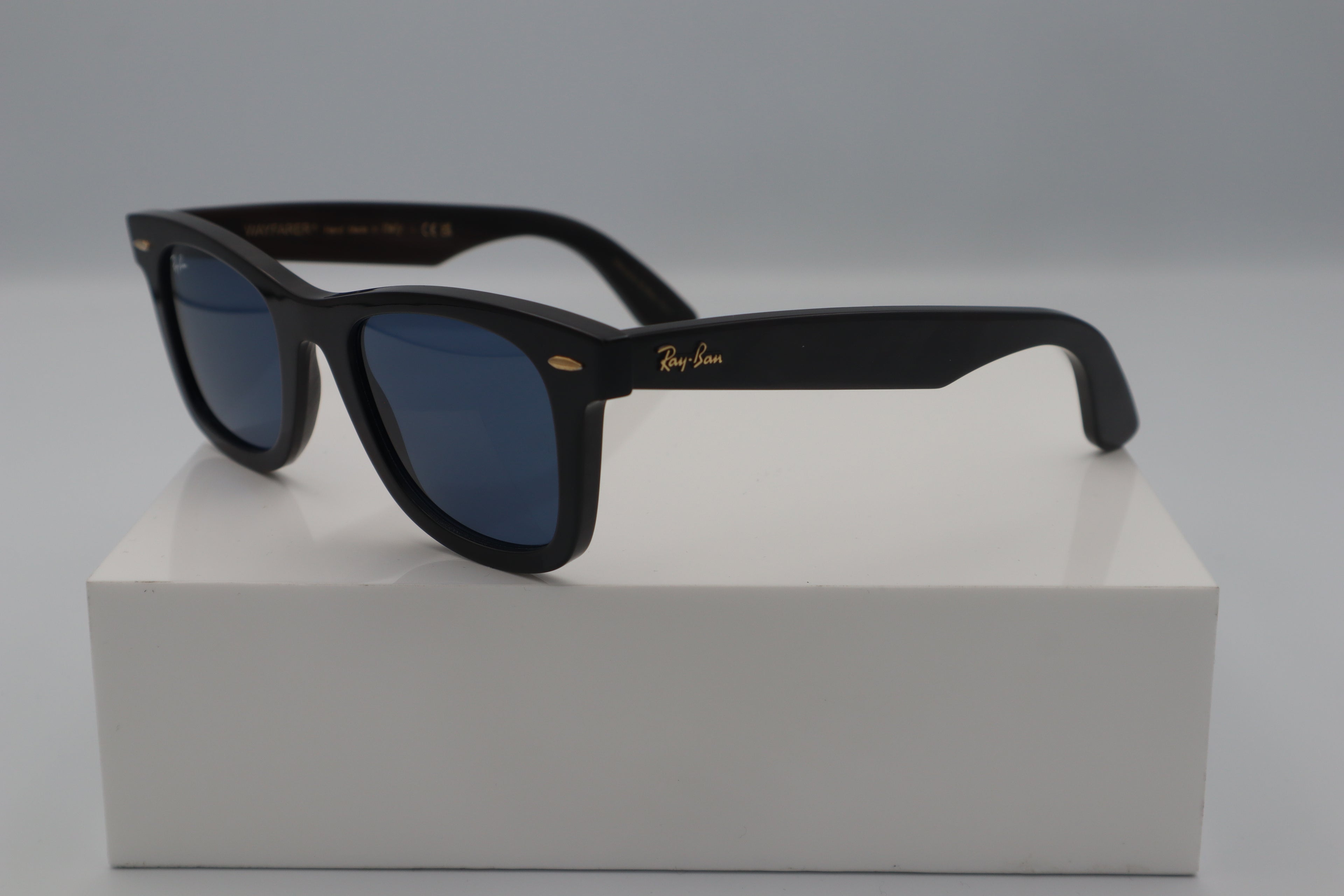 RAYBAN WAYFARER BUFFALO HORN