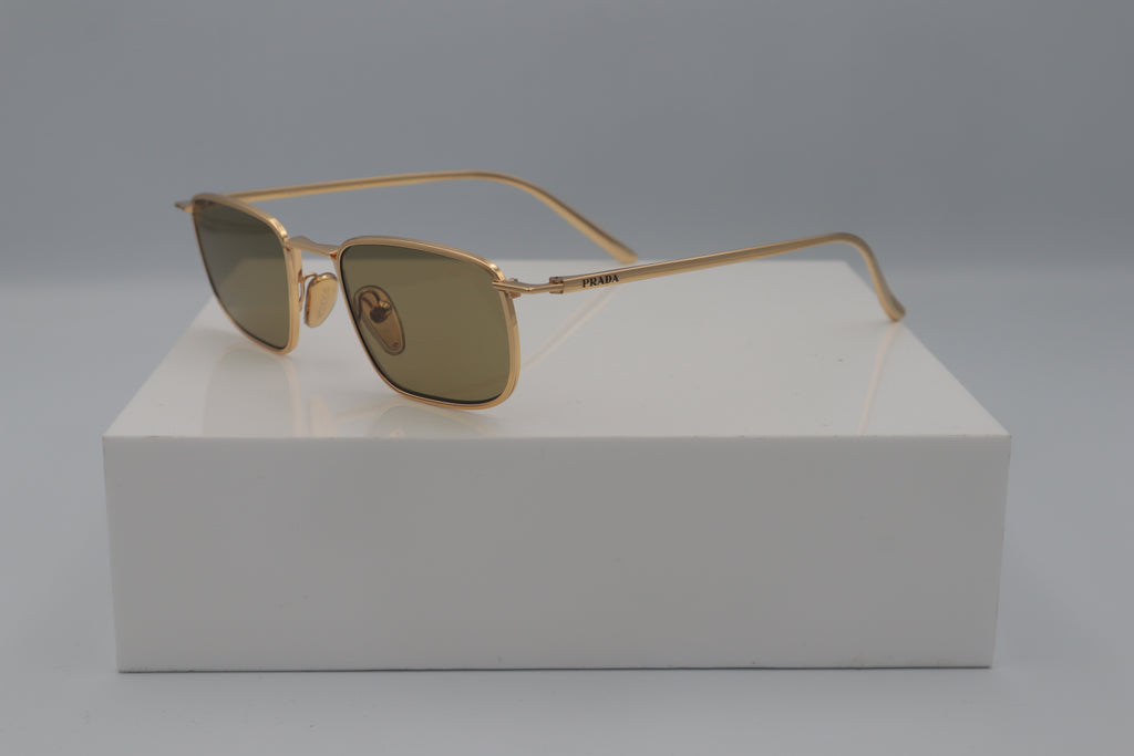 PRADA 0PR D52S