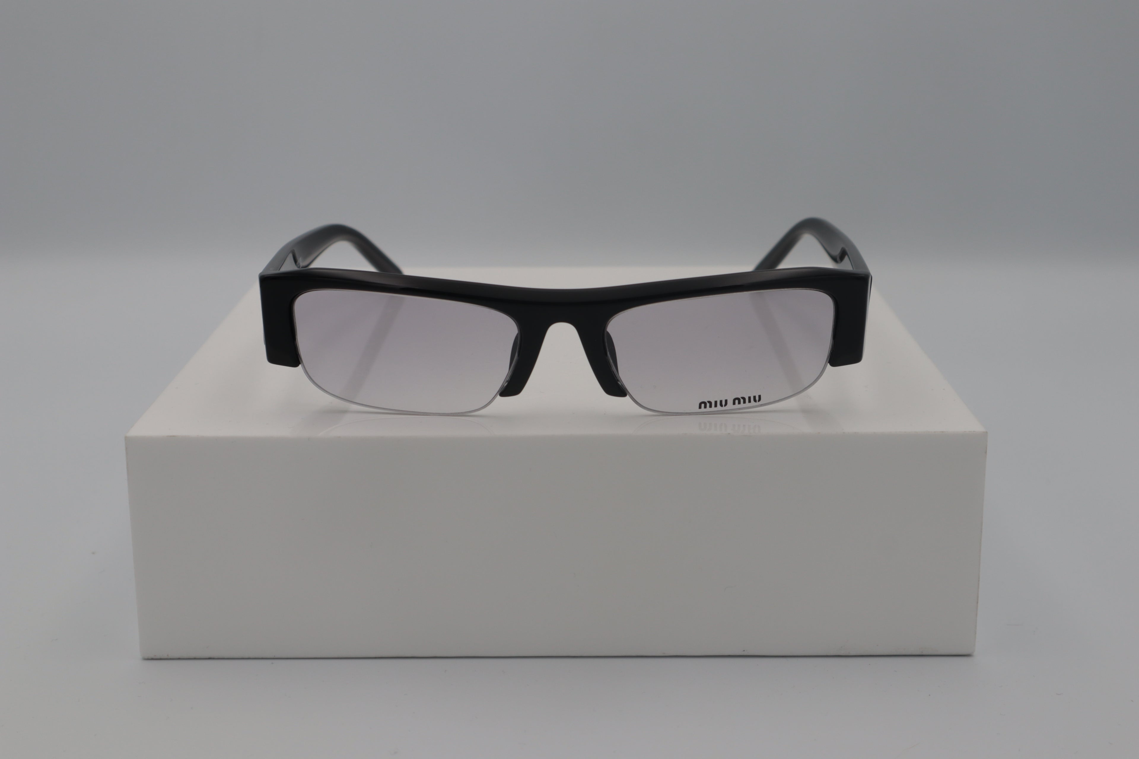MIUMIU 0MU B07S