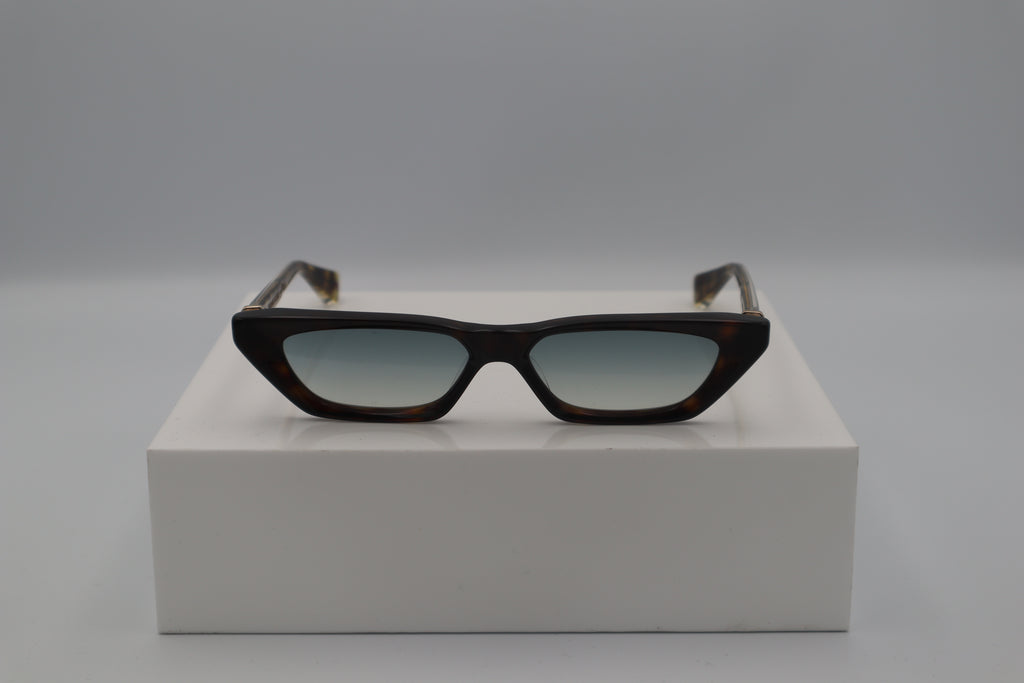 CHROME HEARTS SLUNTUATION