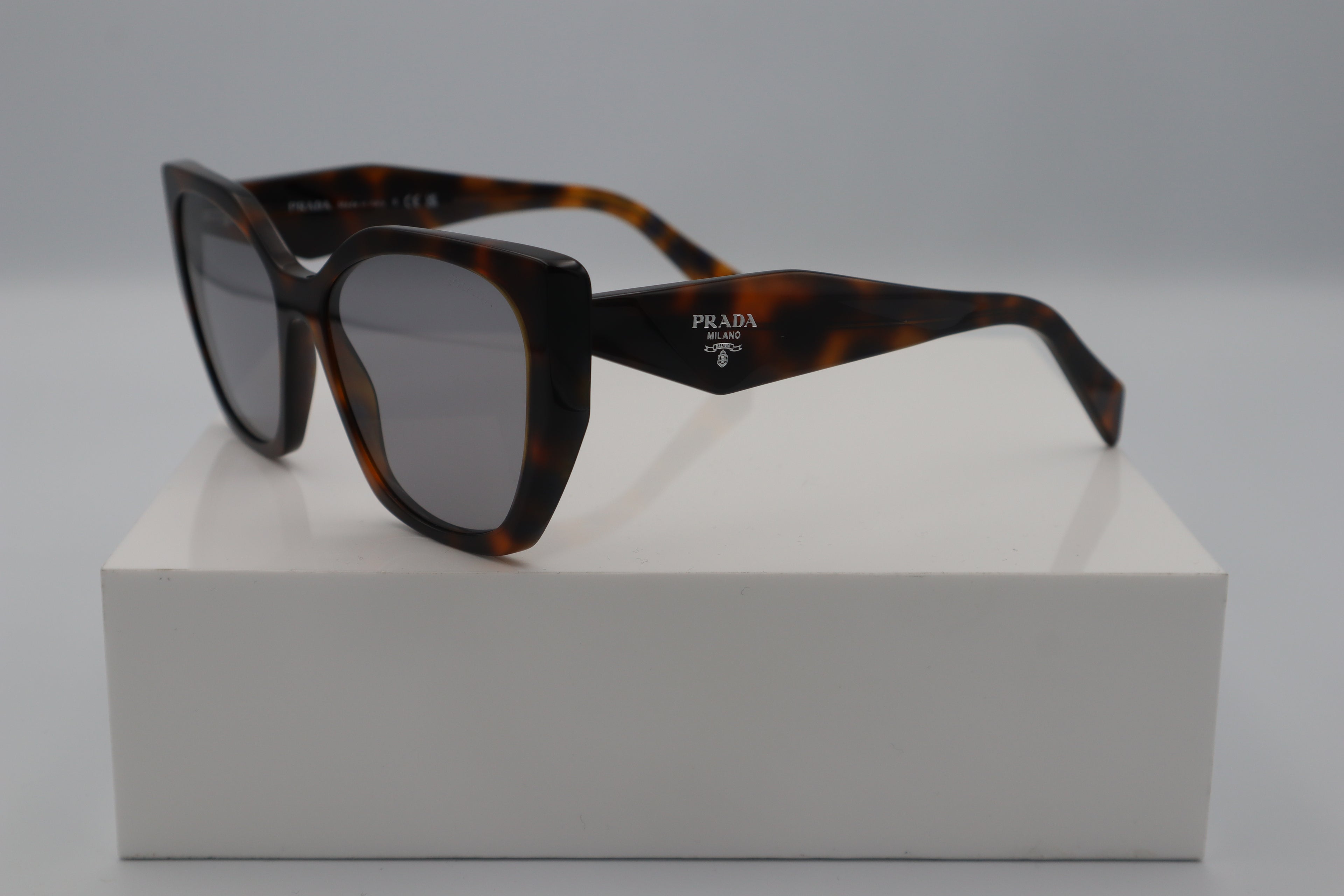 PRADA SPR 19Z